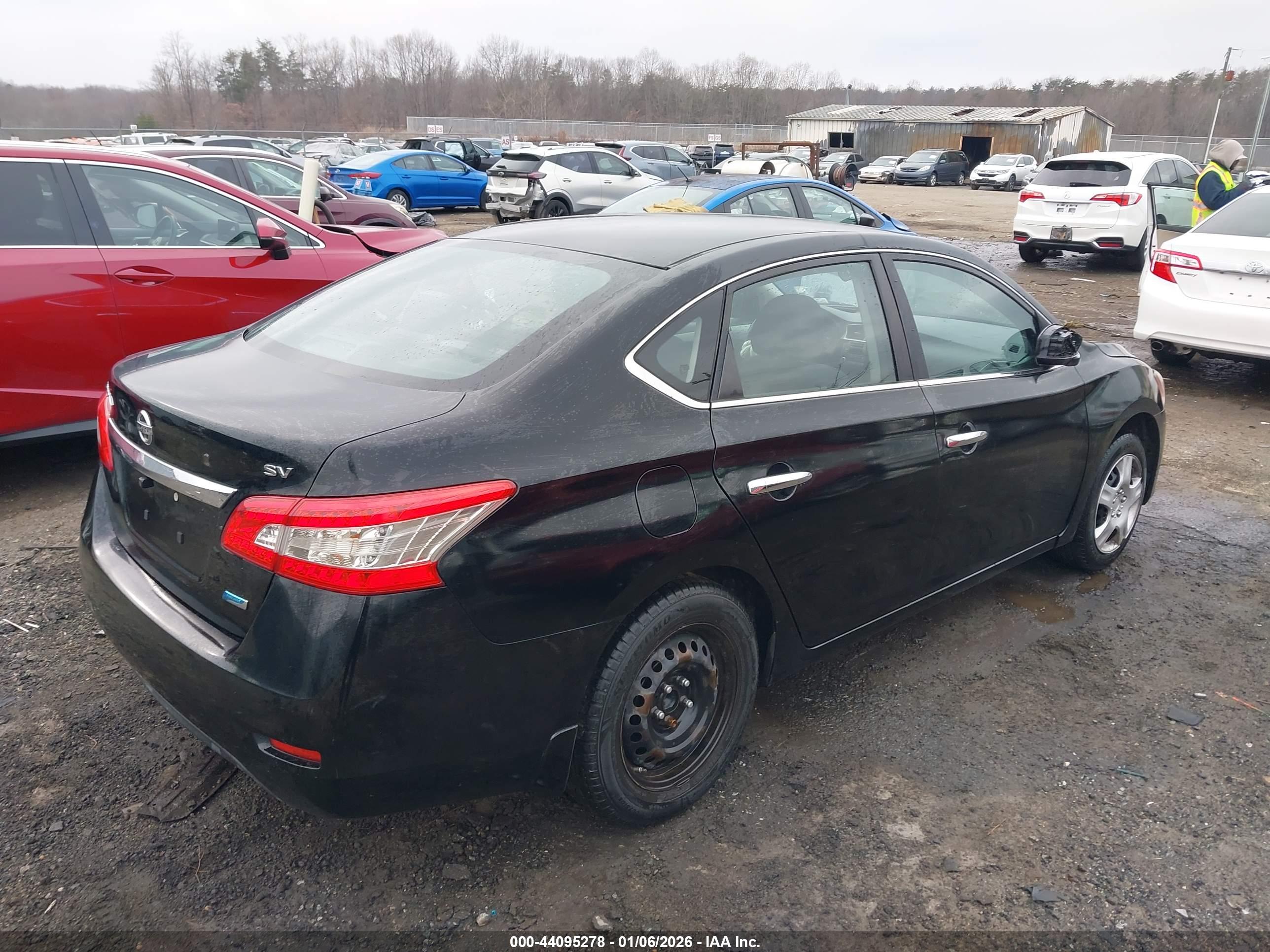 NISSAN SENTRA image 4