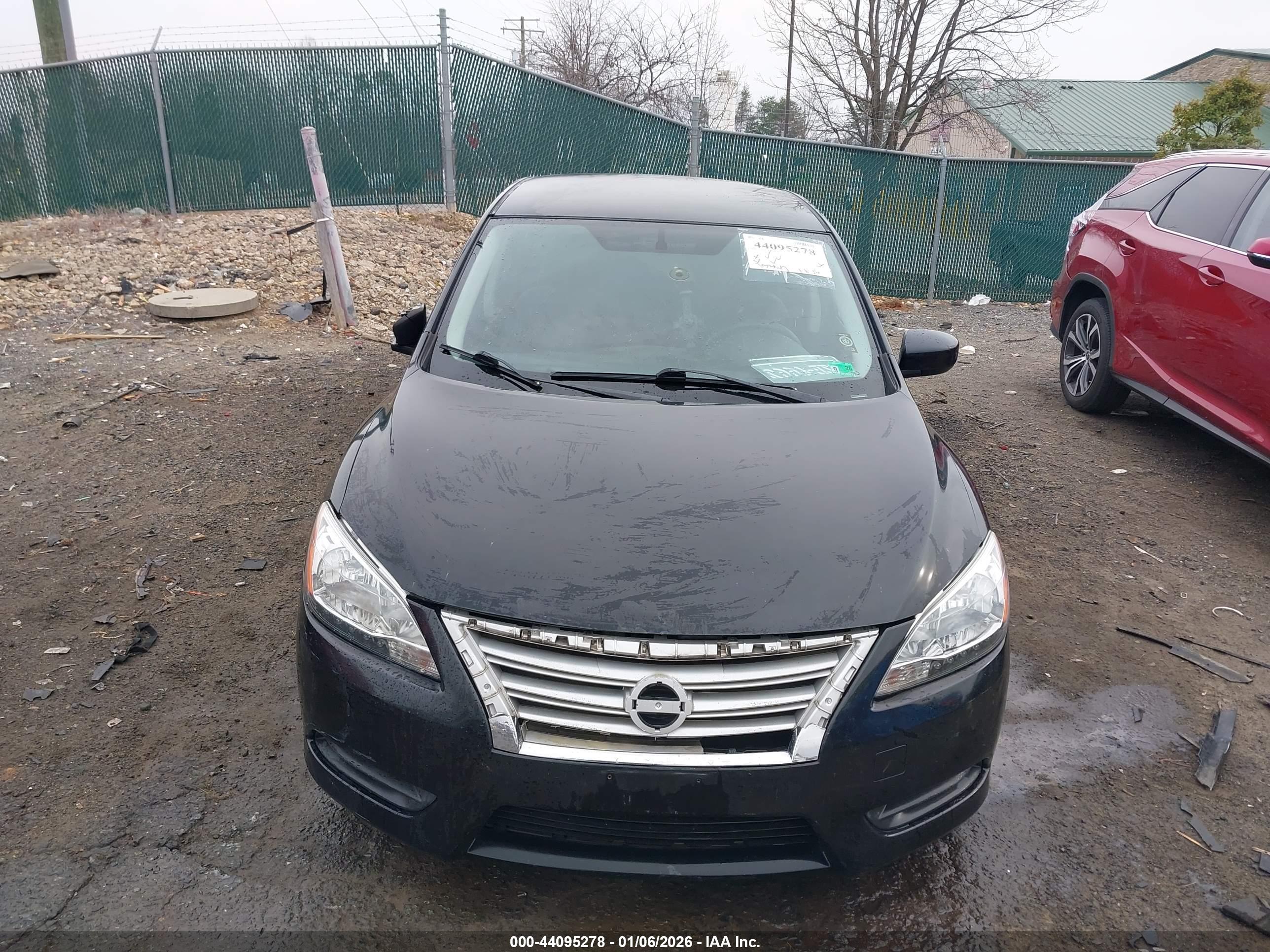 NISSAN SENTRA image 6