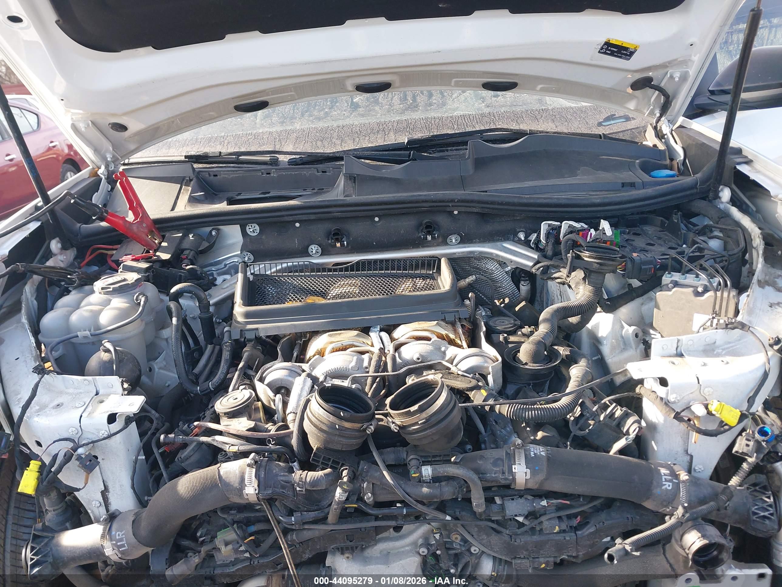 AUDI SQ8 image 10