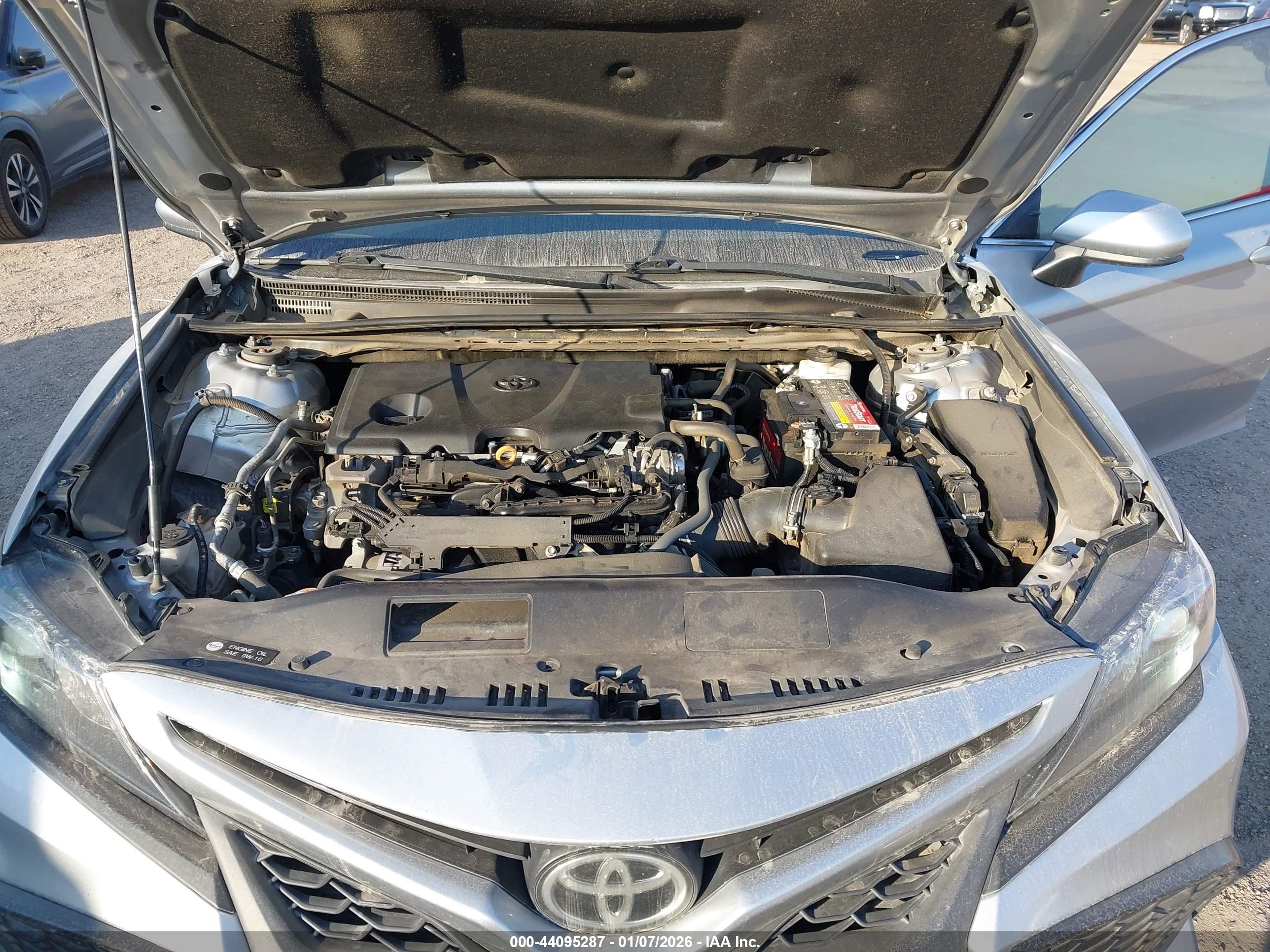 TOYOTA CAMRY image 10