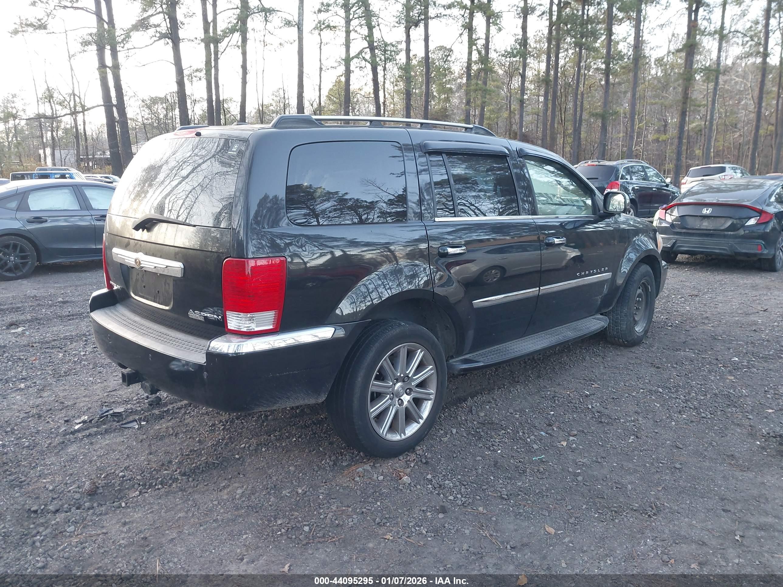 CHRYSLER ASPEN image 4