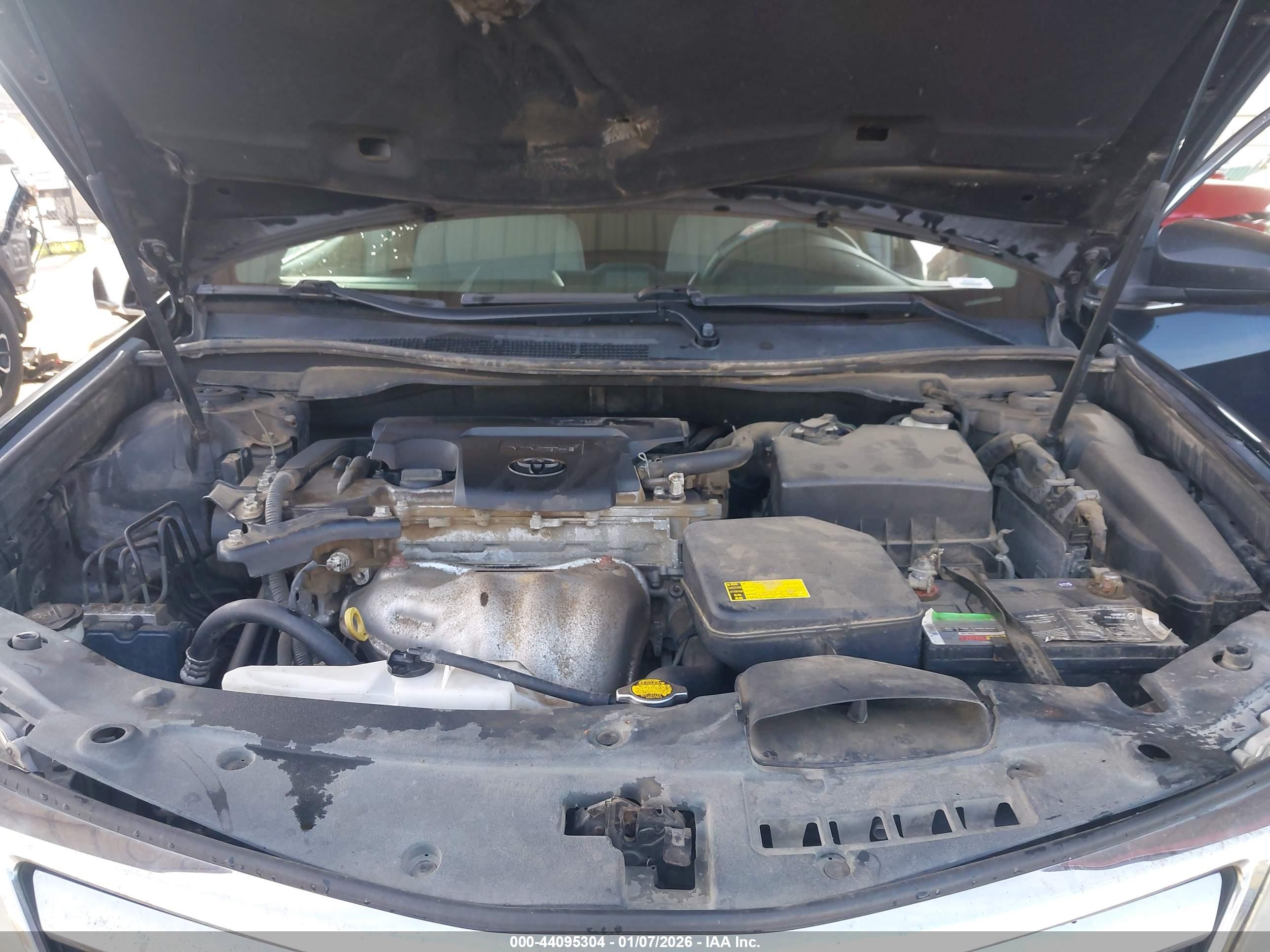 TOYOTA CAMRY image 10