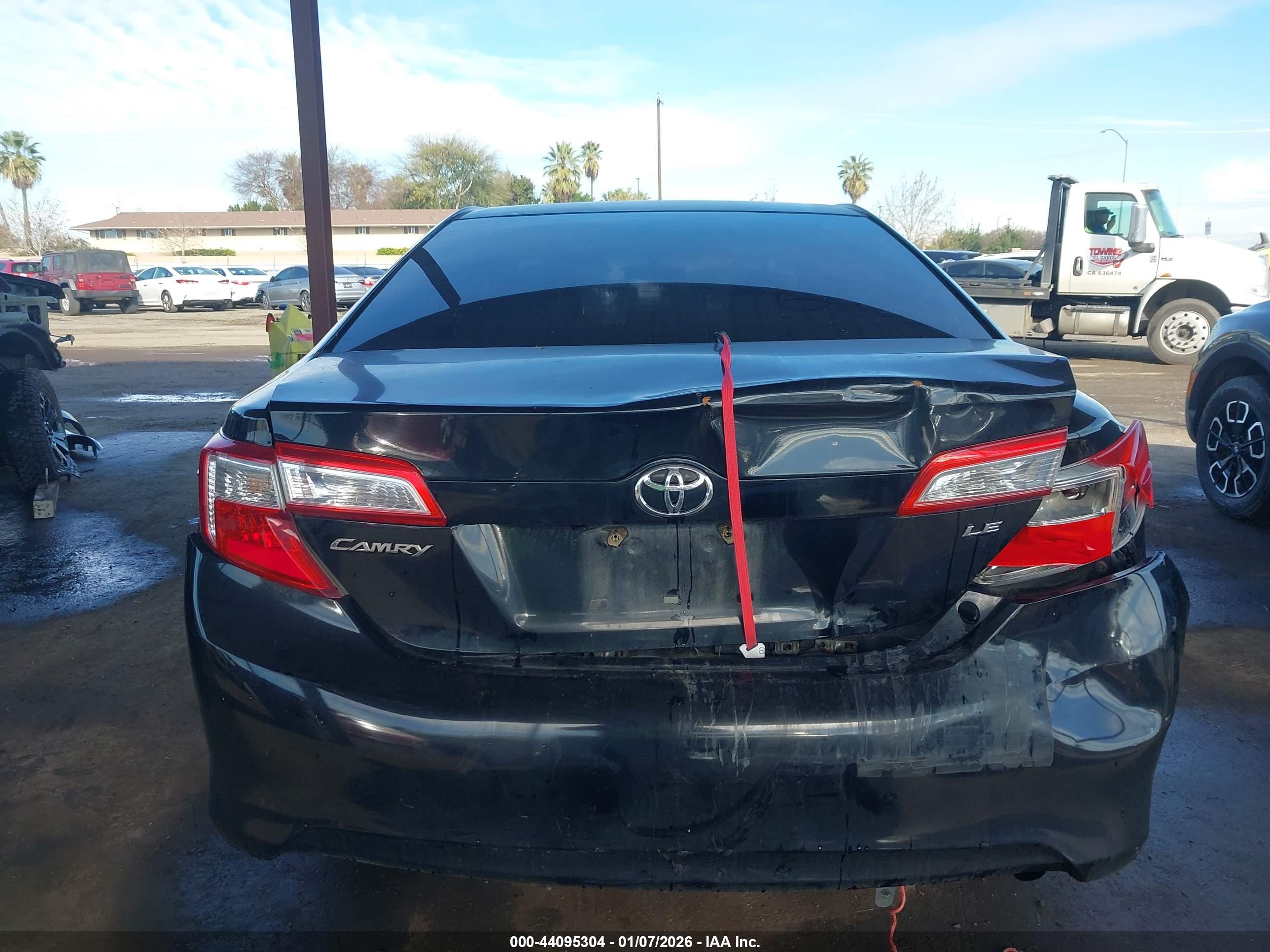 TOYOTA CAMRY image 6