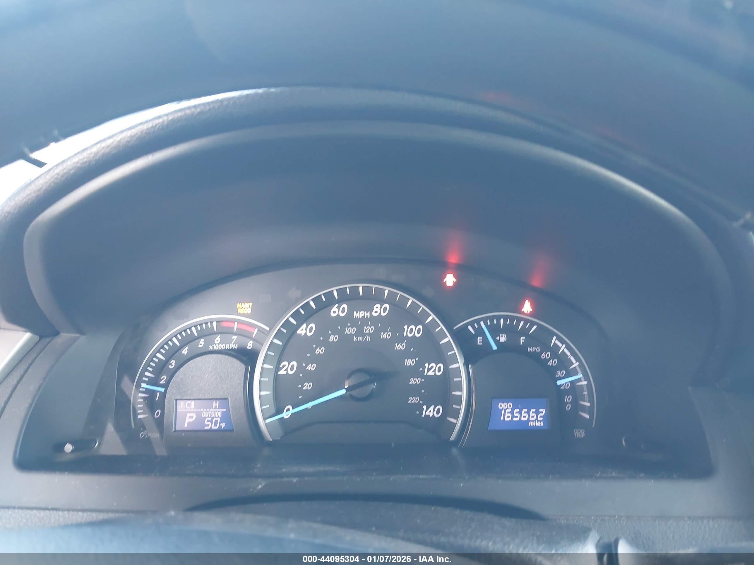 TOYOTA CAMRY image 7