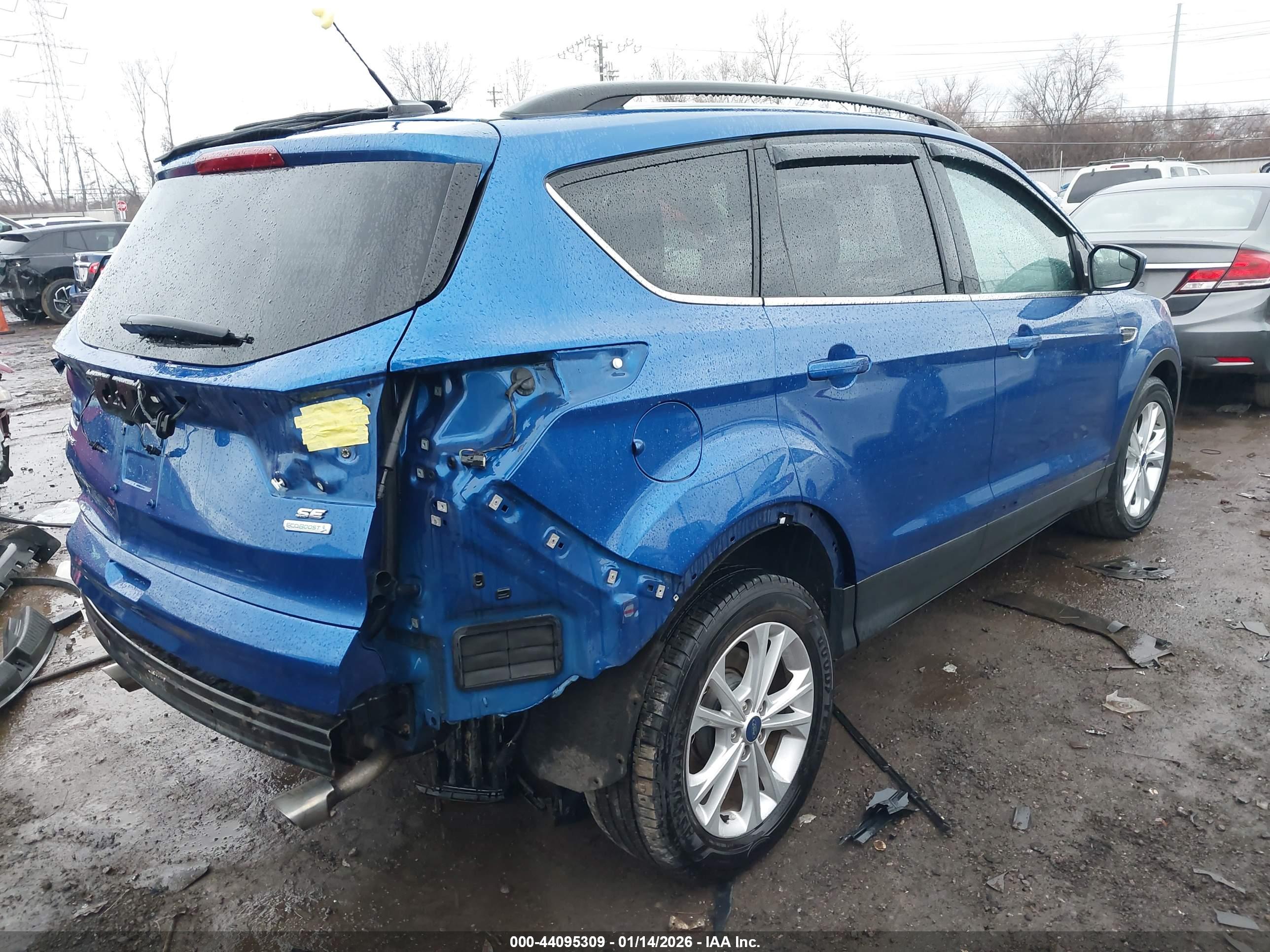 FORD ESCAPE image 4