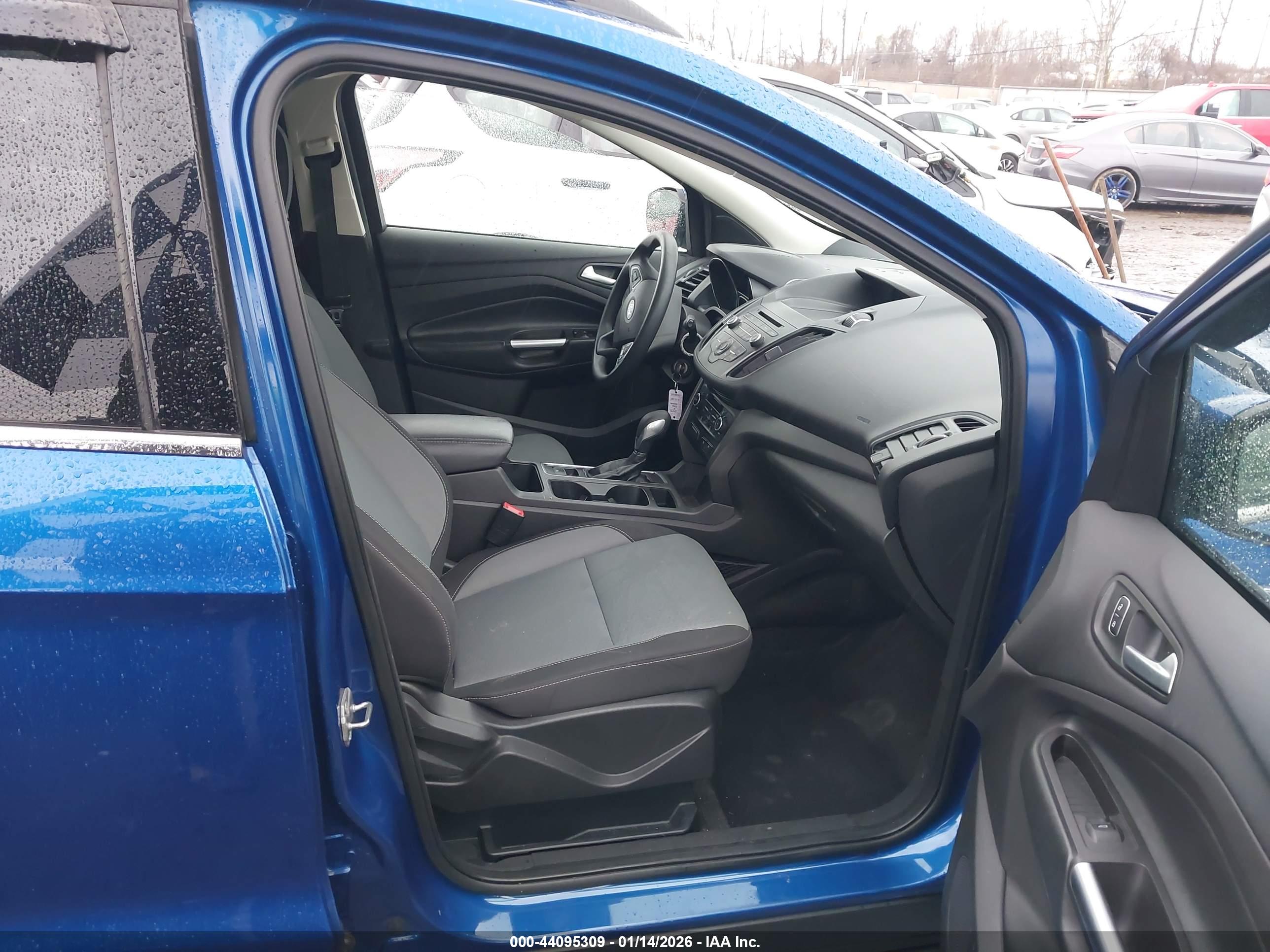 FORD ESCAPE image 5