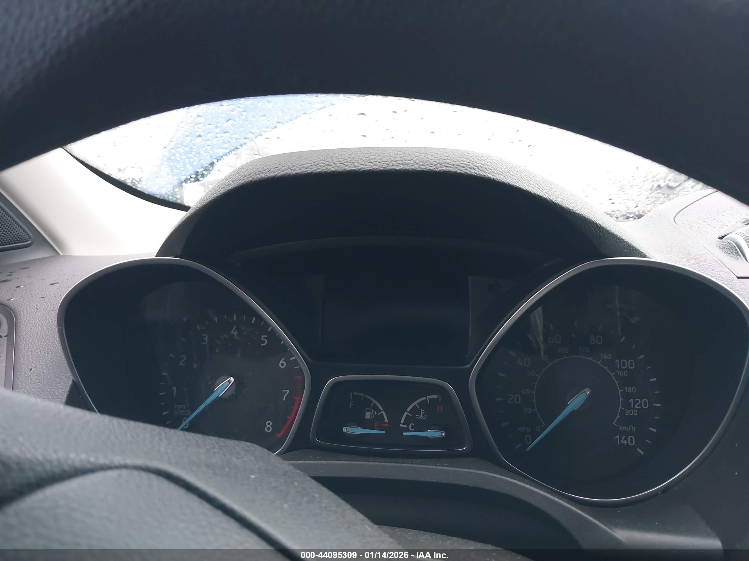 FORD ESCAPE image 7
