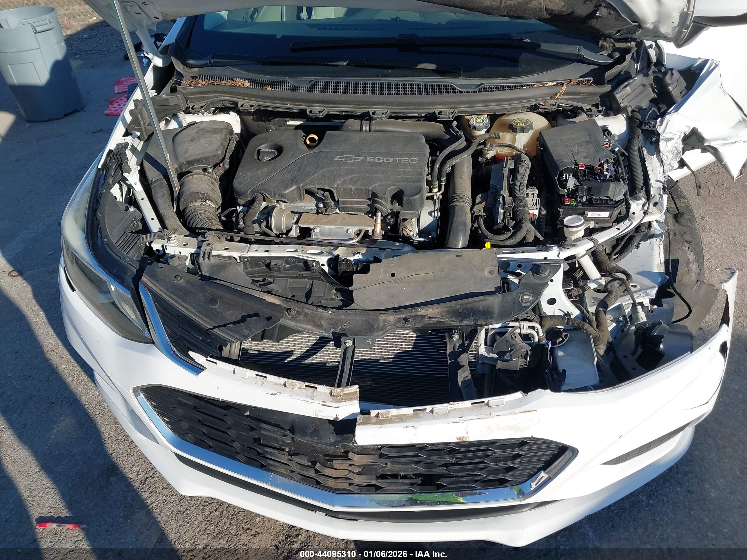CHEVROLET CRUZE image 10