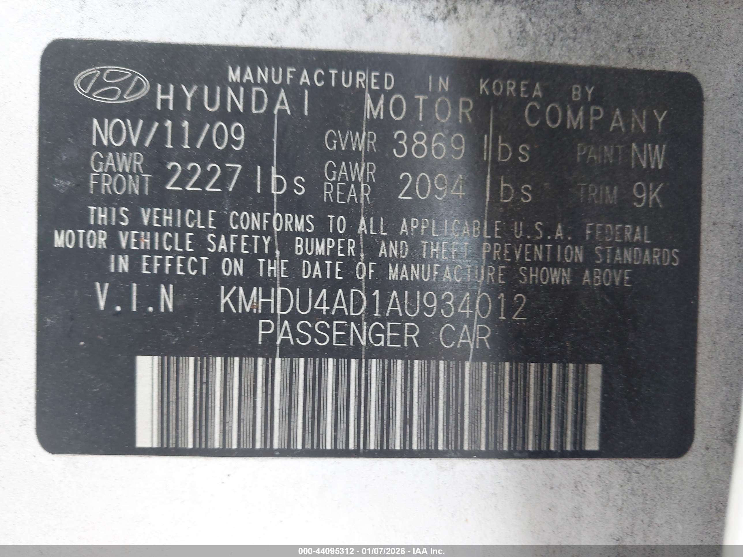 HYUNDAI ELANTRA image 9