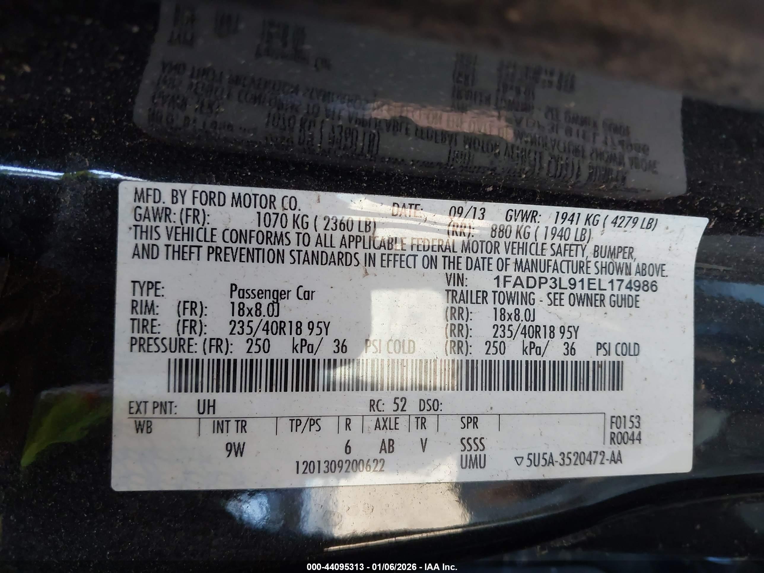 FORD FOCUS image 9