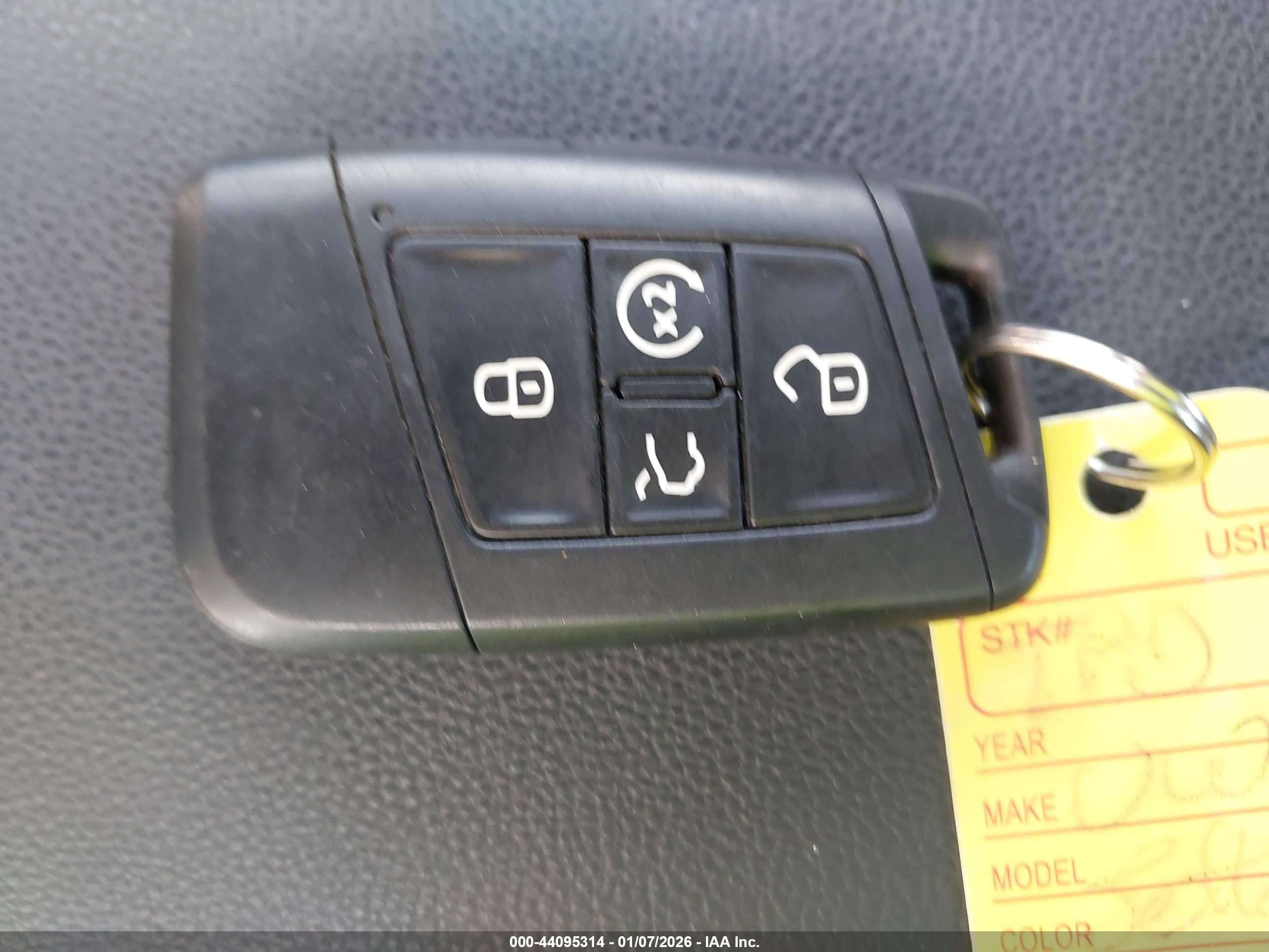 VOLKSWAGEN JETTA image 11