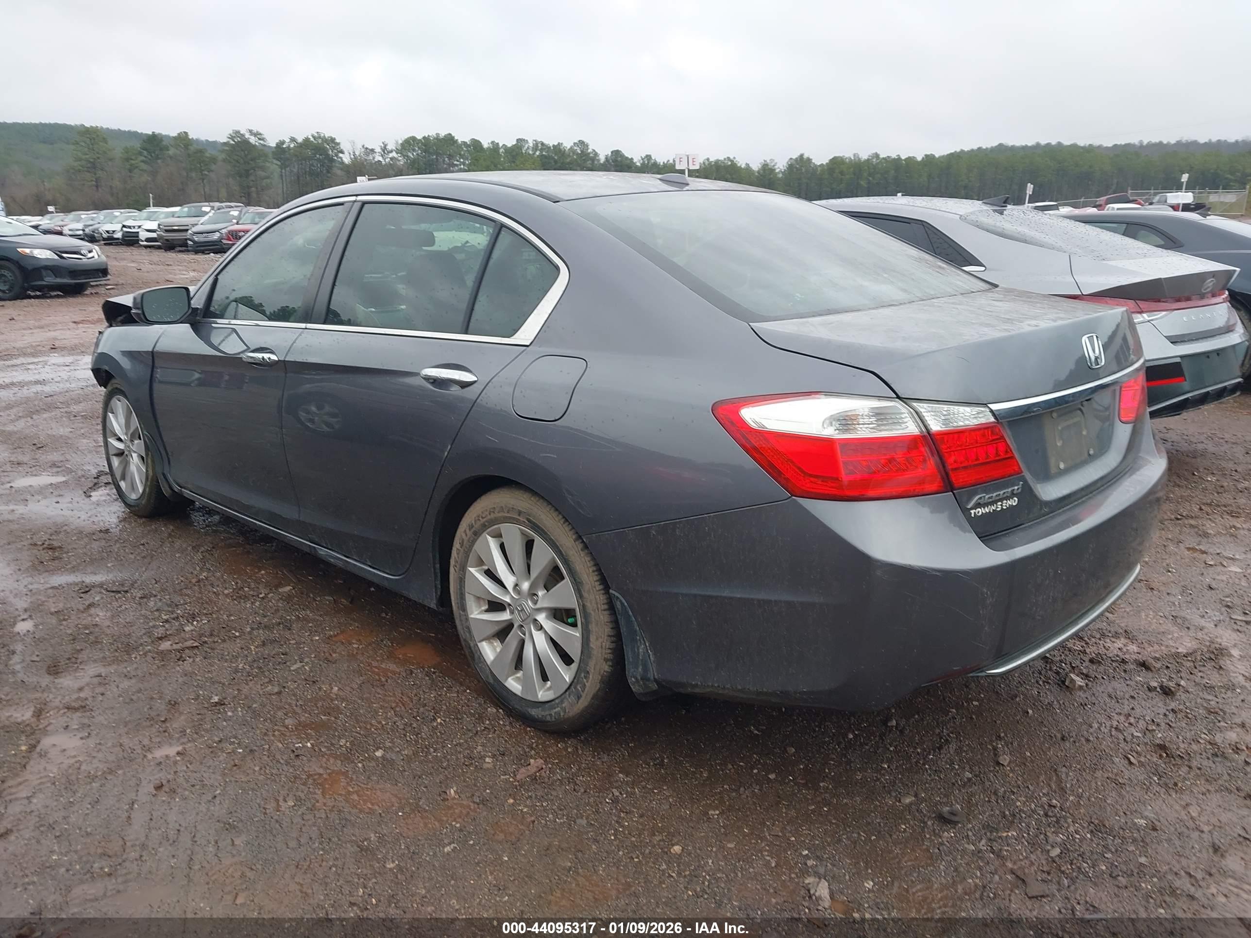 HONDA ACCORD image 3
