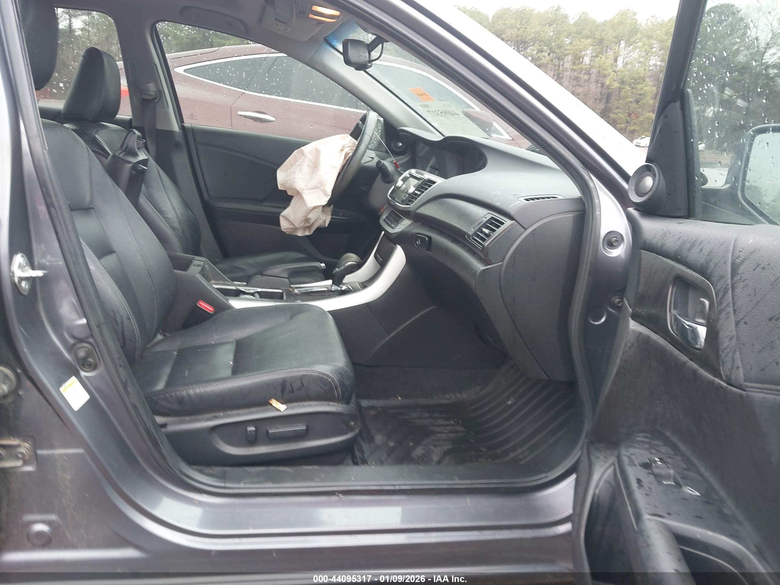 HONDA ACCORD image 5