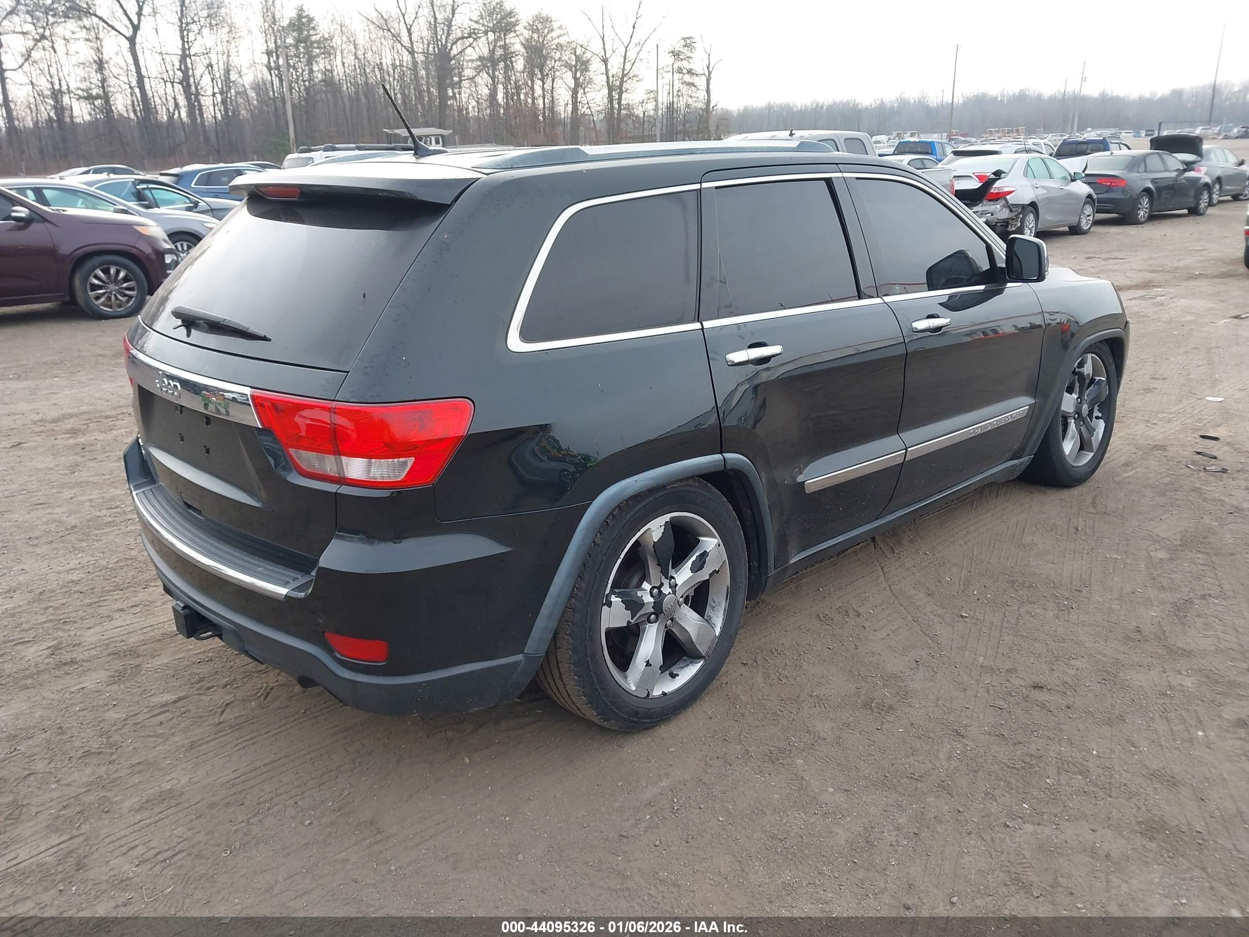 JEEP GRAND image 4