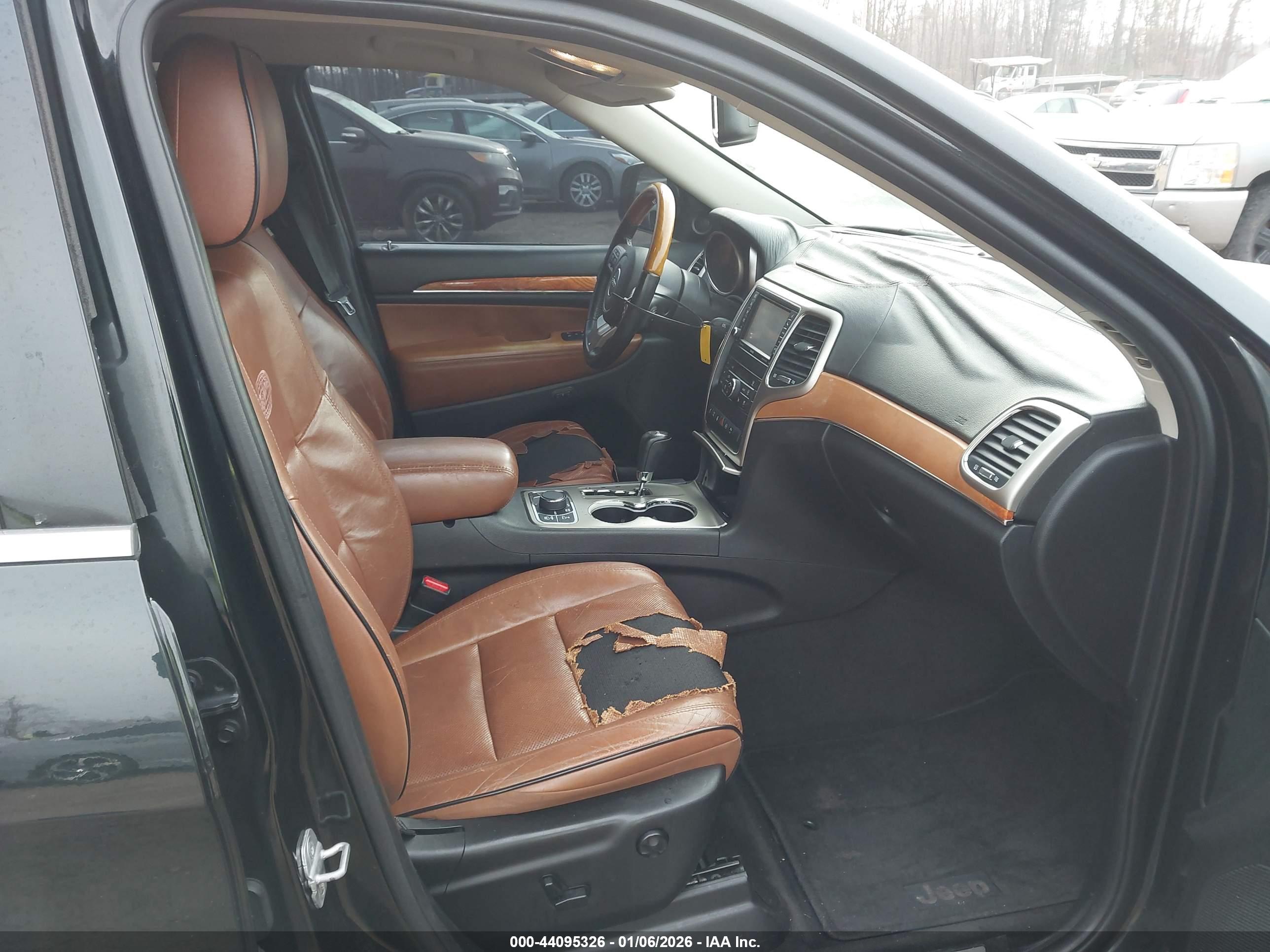 JEEP GRAND image 5