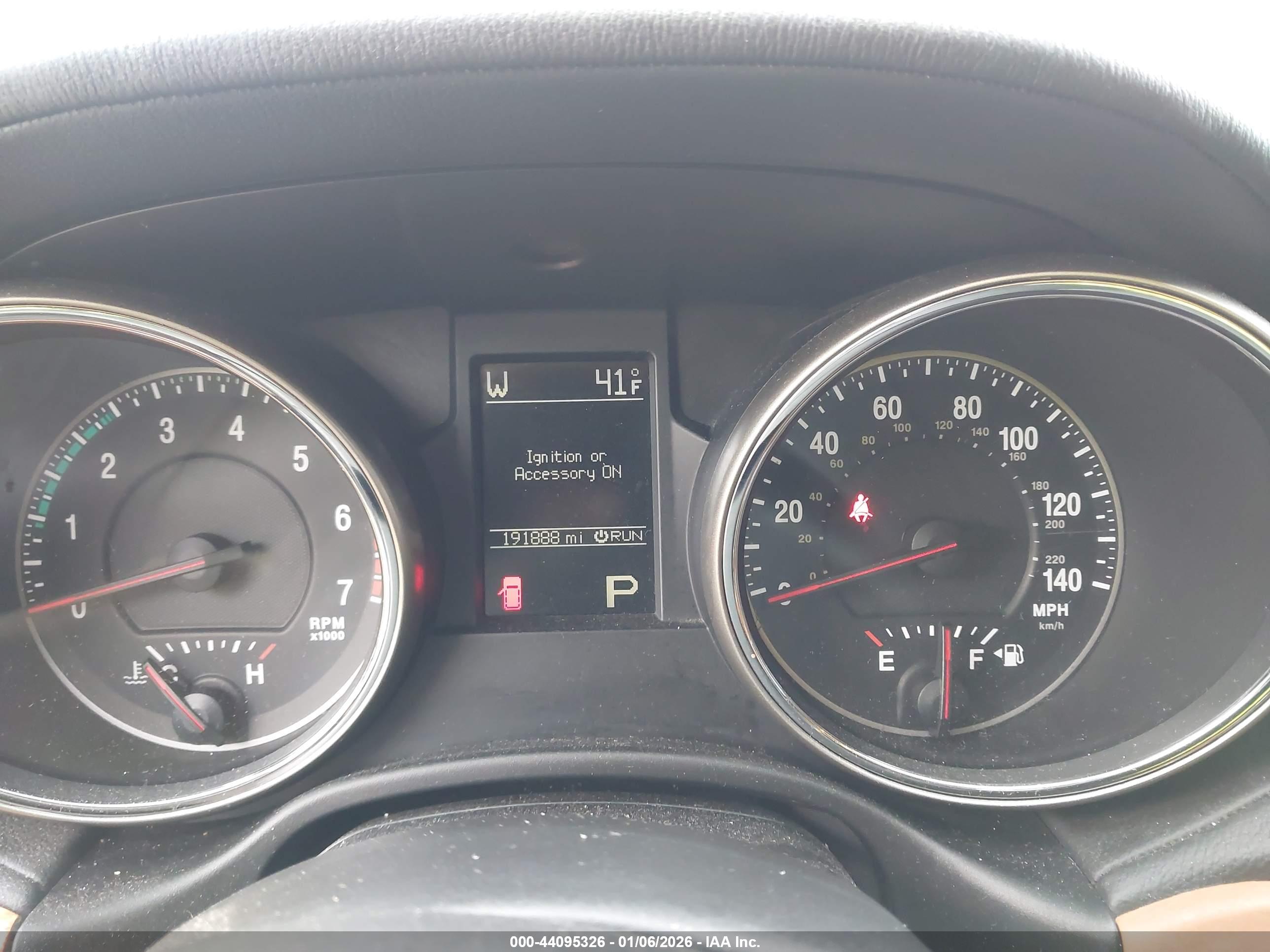 JEEP GRAND image 7