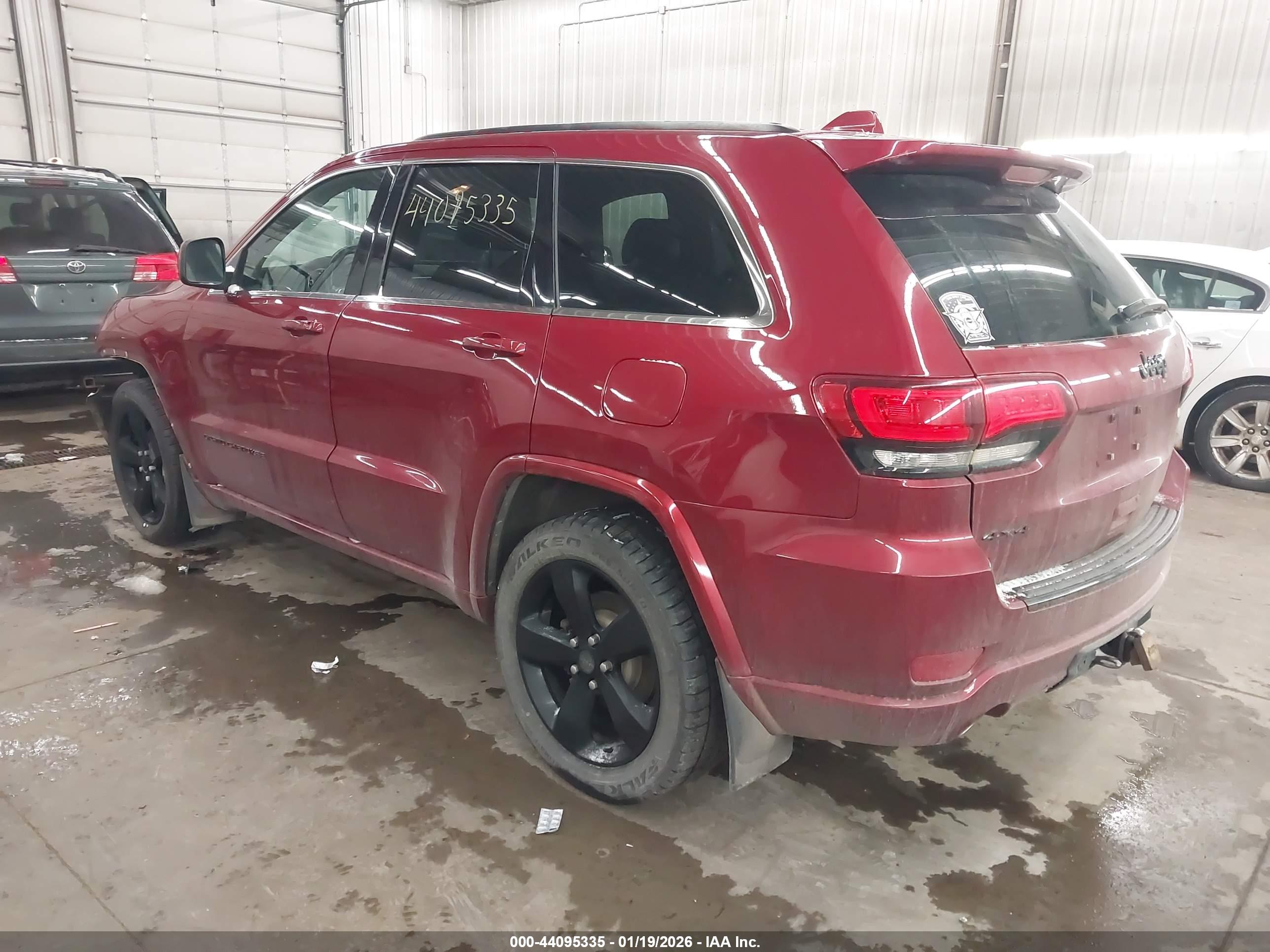 JEEP GRAND image 3