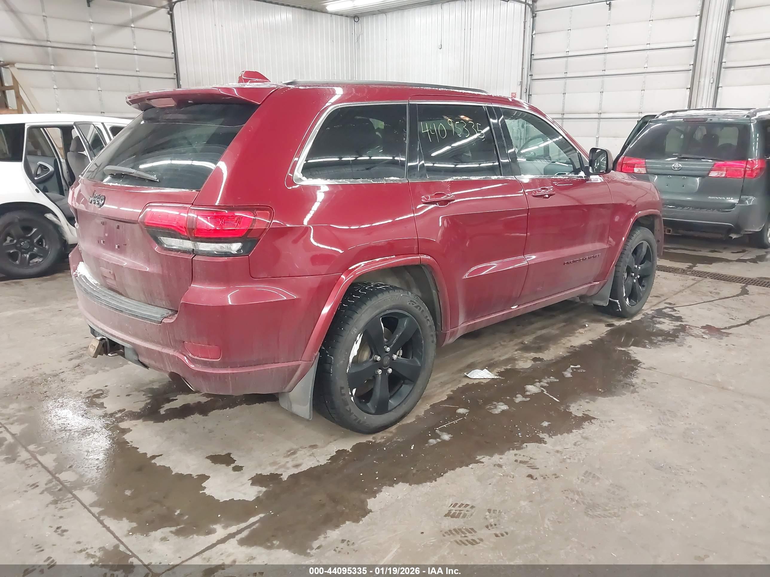 JEEP GRAND image 4