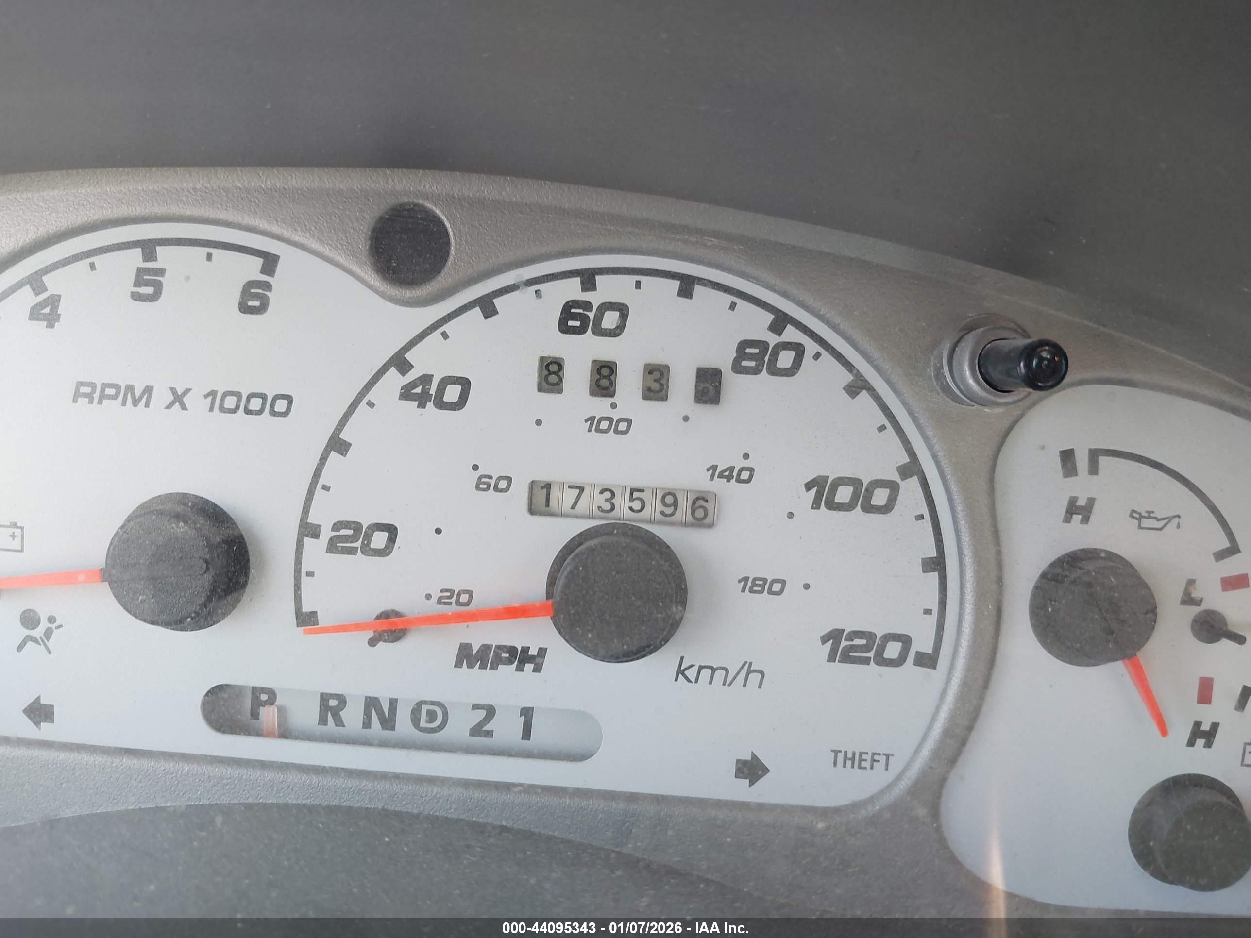 FORD EXPLORER image 7