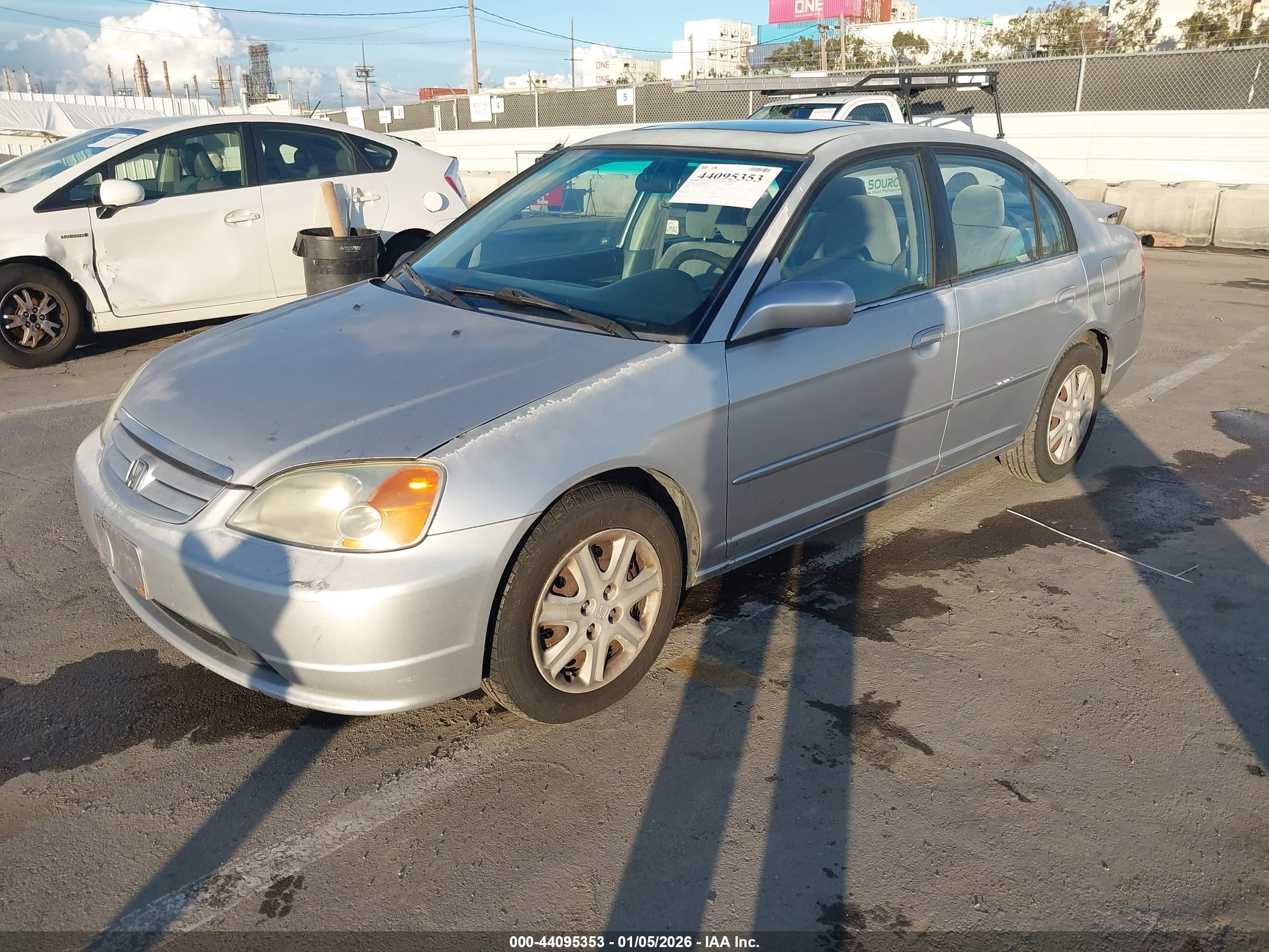 HONDA CIVIC image 2