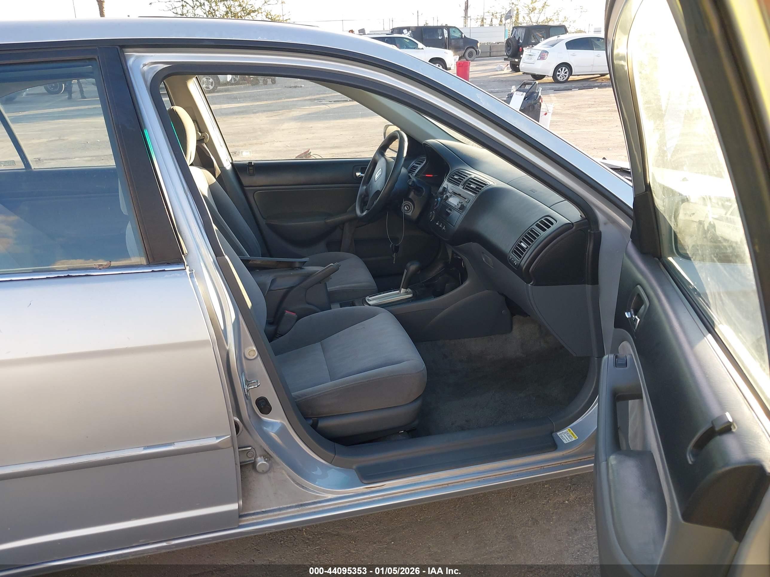 HONDA CIVIC image 5