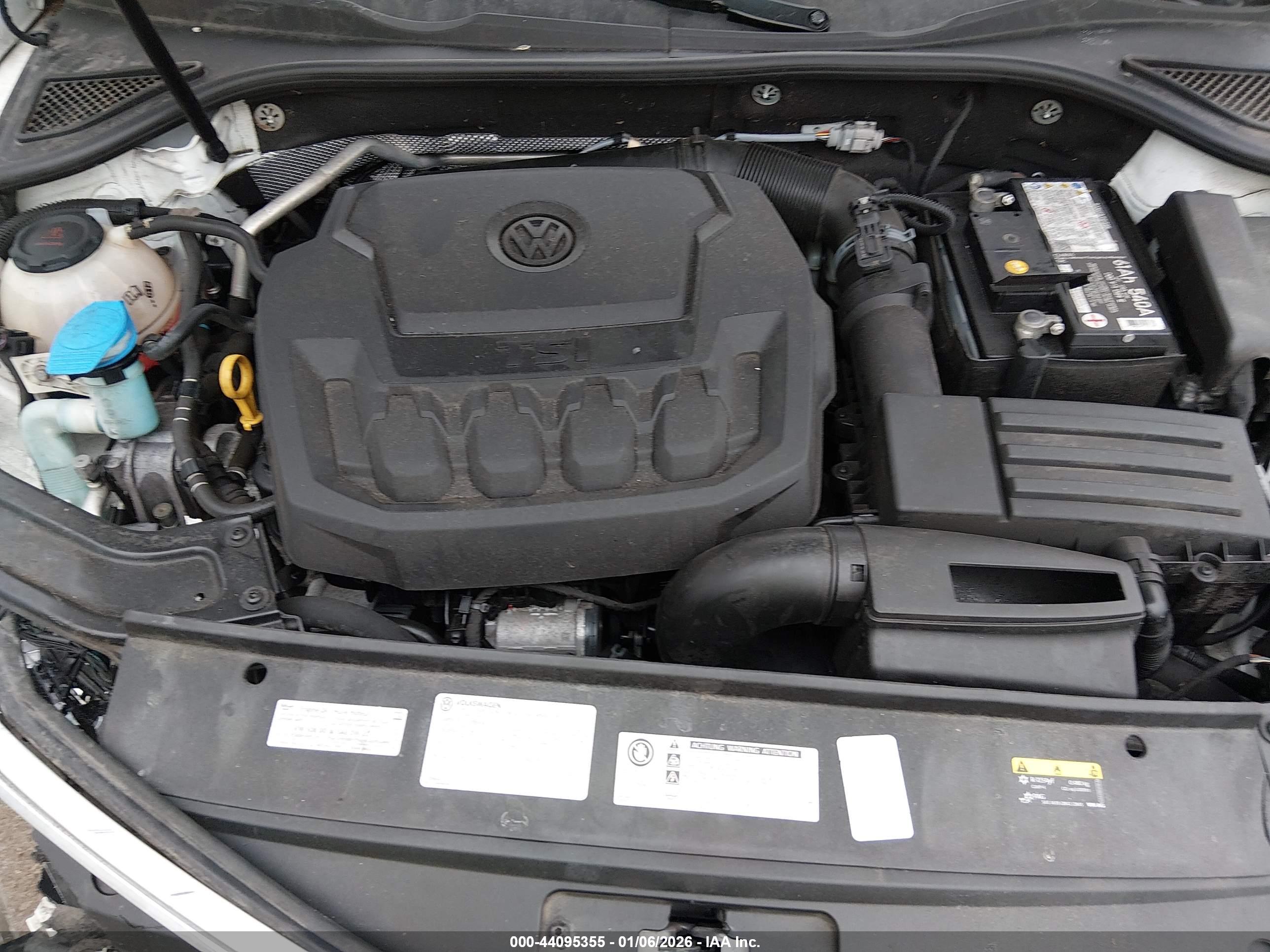 VOLKSWAGEN PASSAT image 10