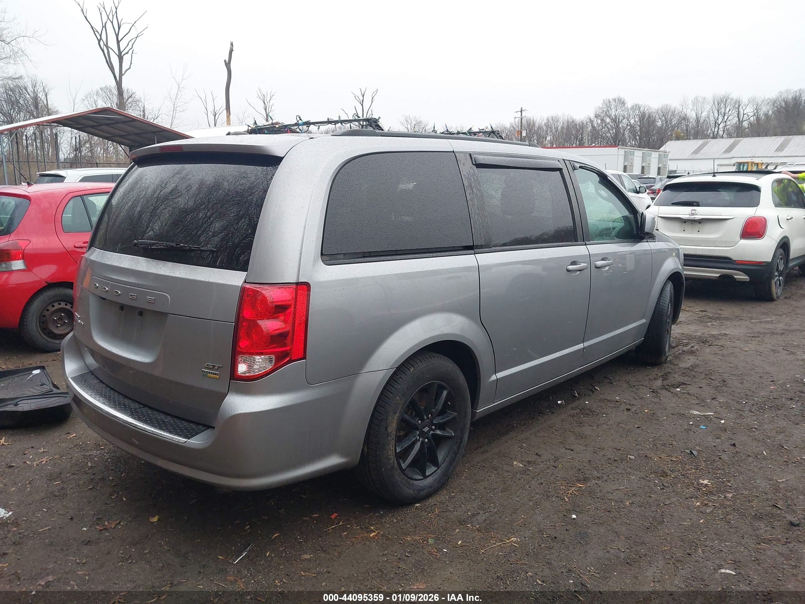 DODGE GRAND image 4