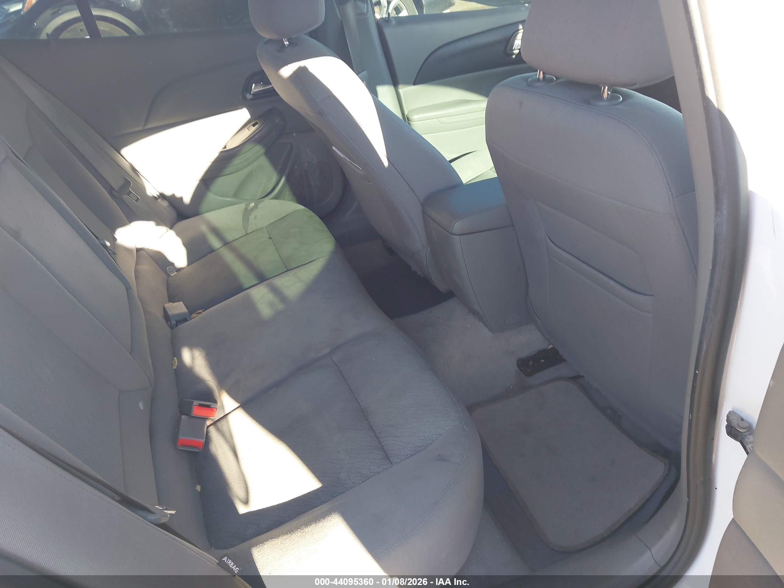 CHEVROLET MALIBU image 8