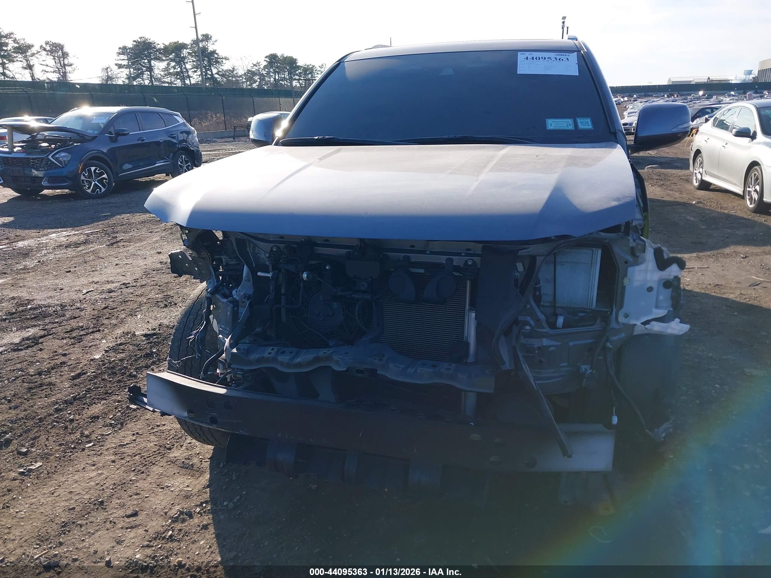 LEXUS GX image 6