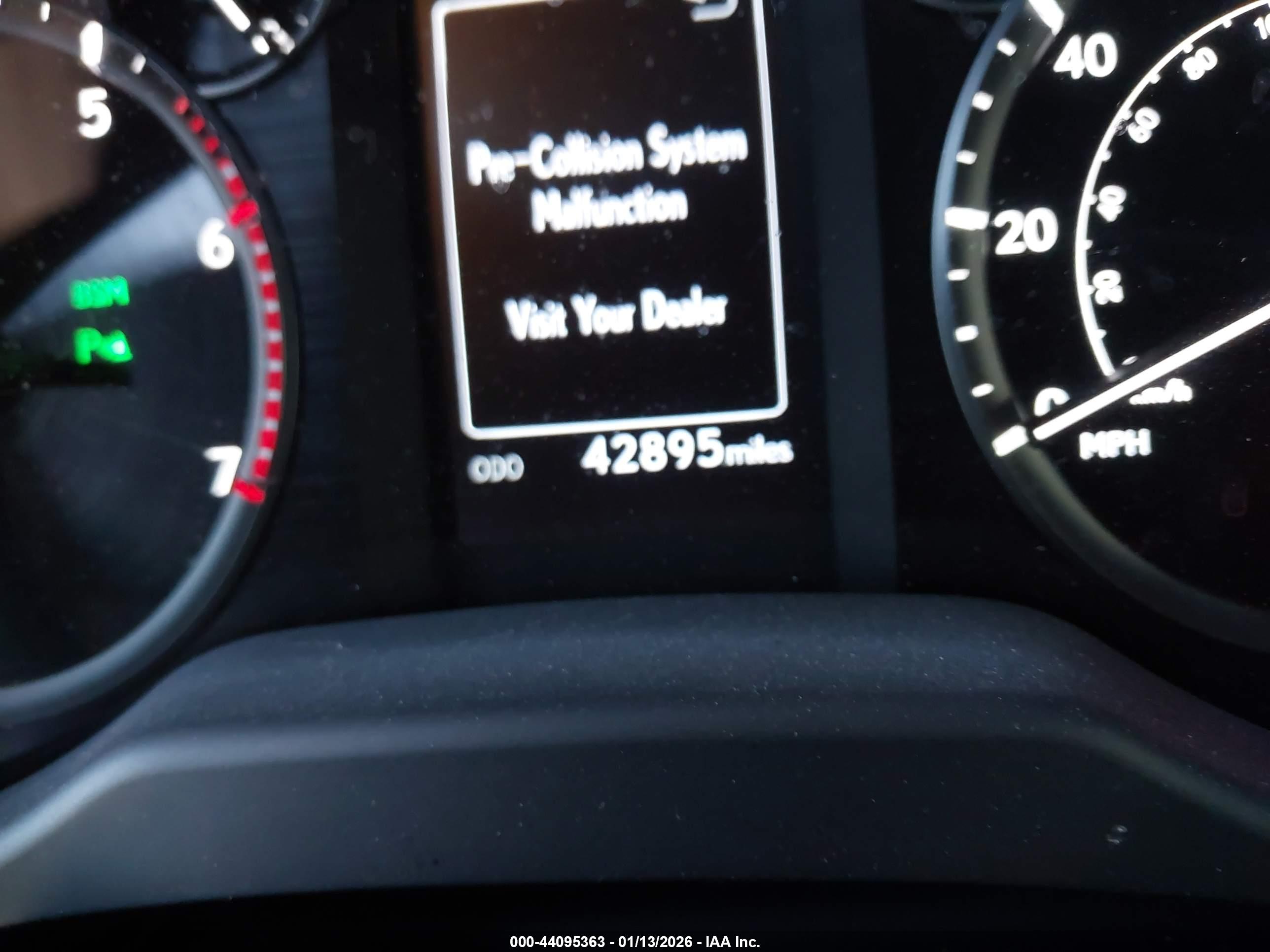 LEXUS GX image 7