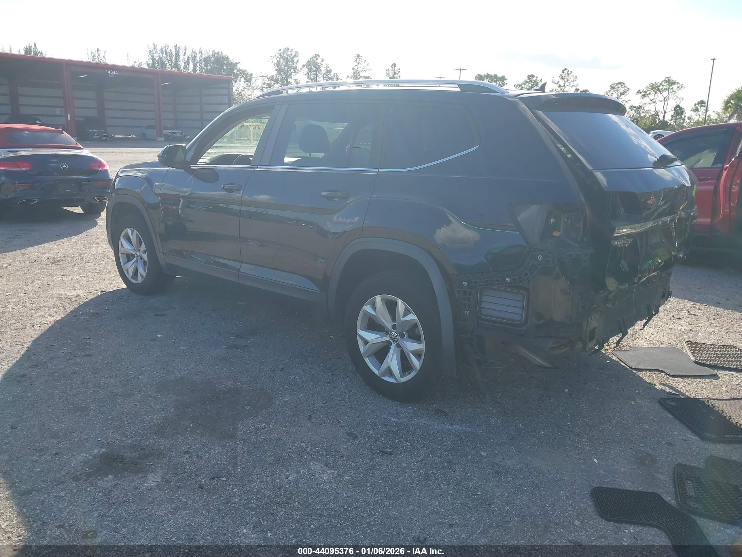VOLKSWAGEN ATLAS image 3