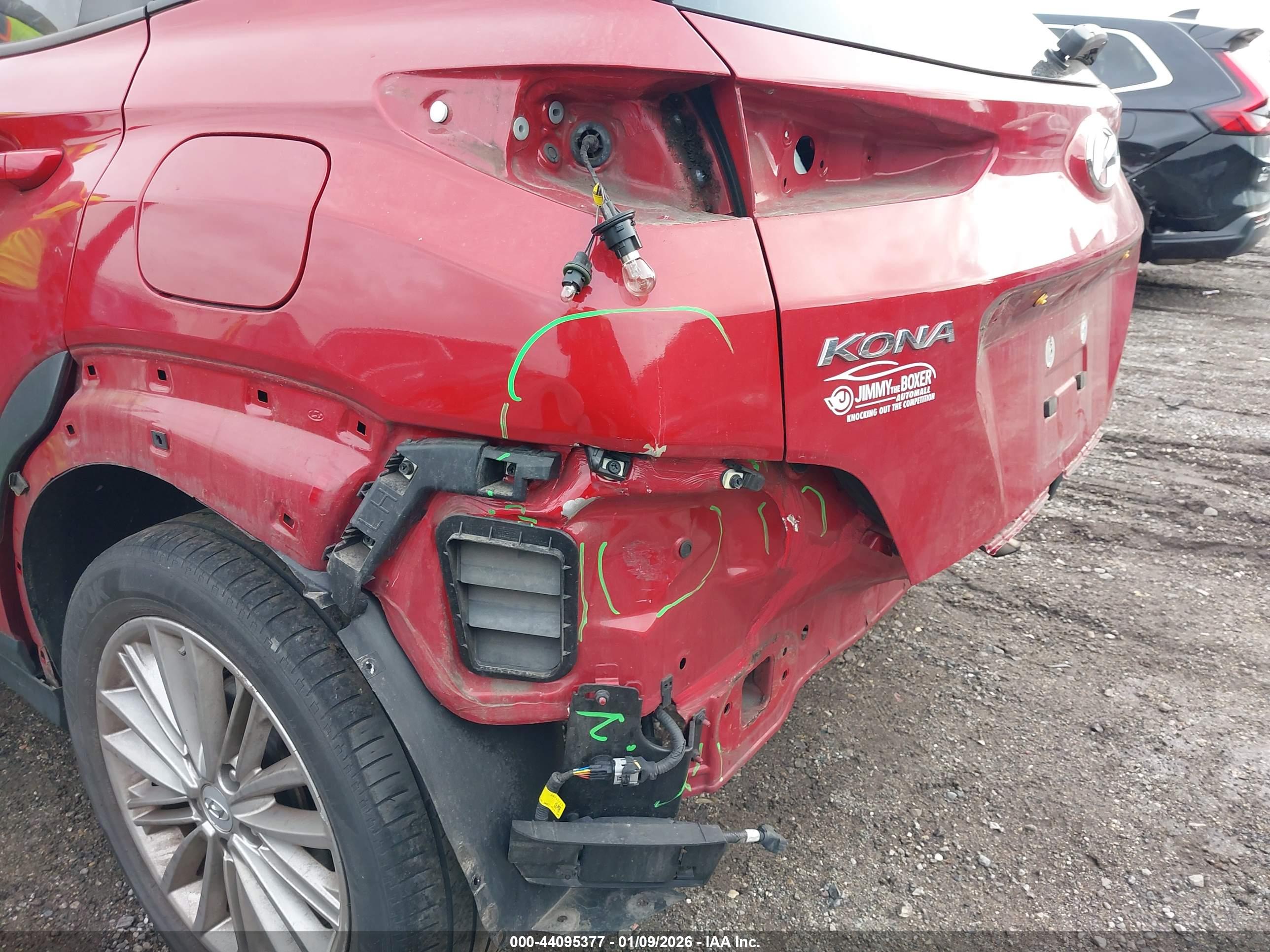 HYUNDAI KONA image 6