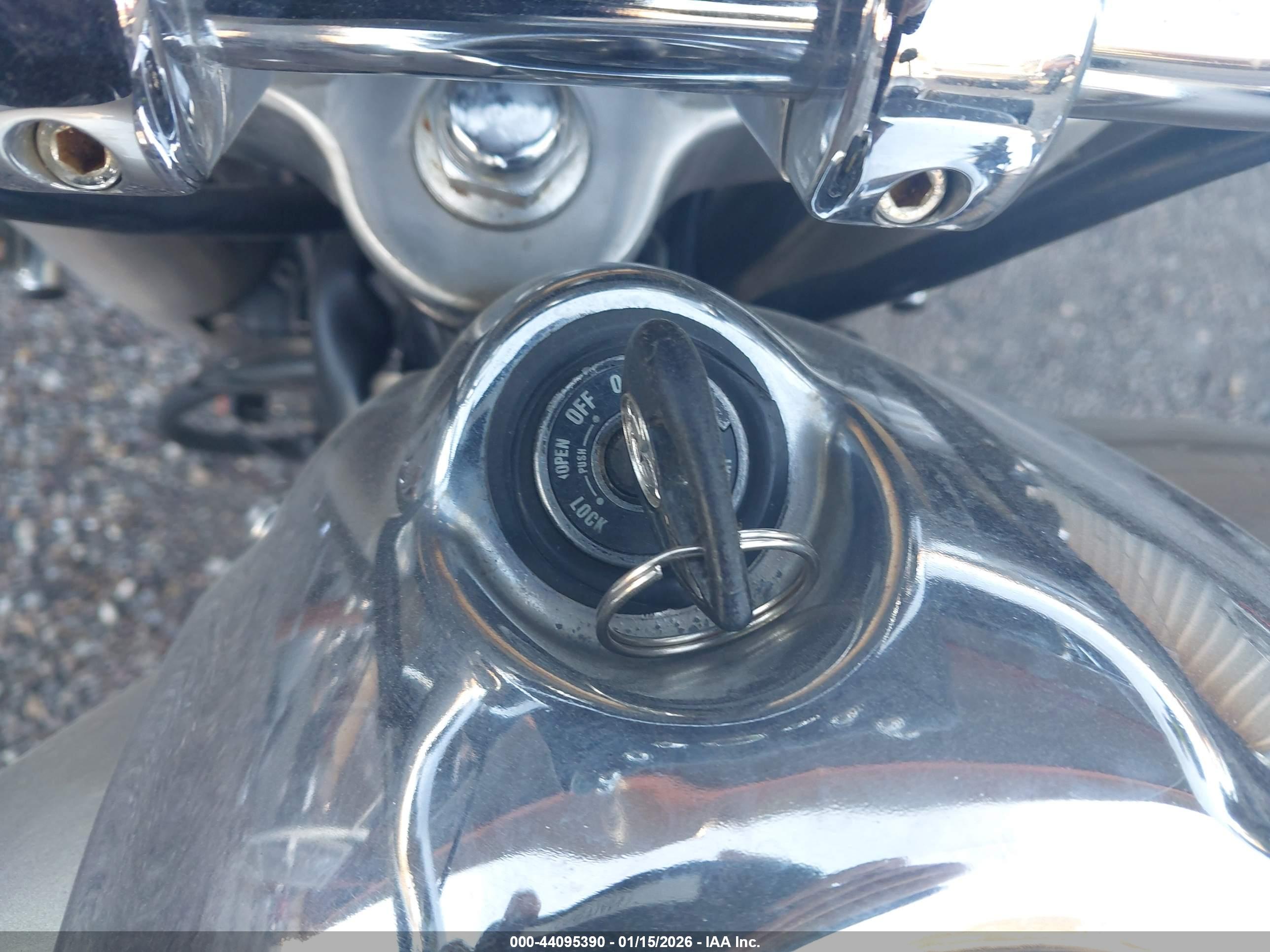 YAMAHA XV1700 image 11