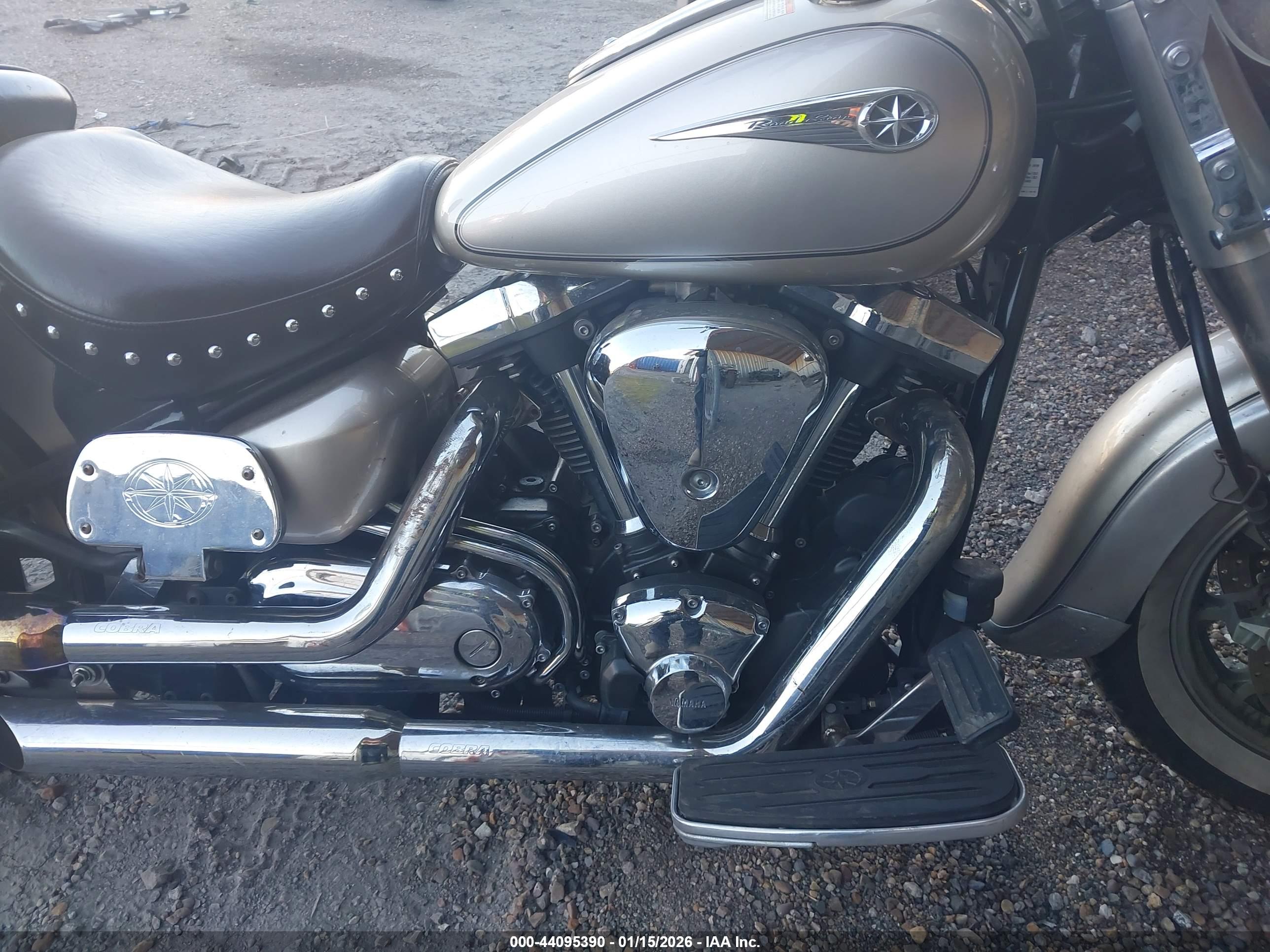 YAMAHA XV1700 image 8