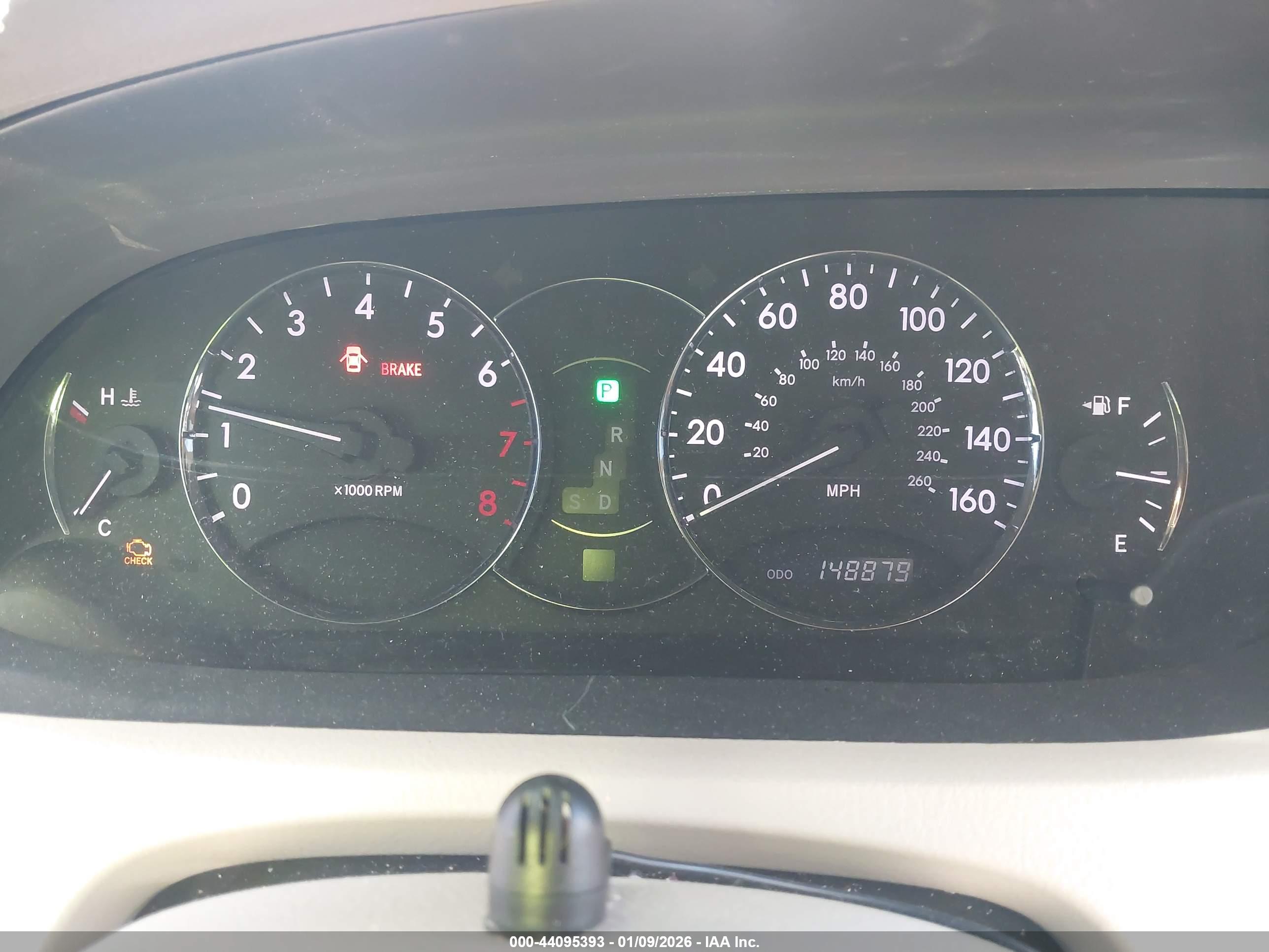 TOYOTA AVALON image 7