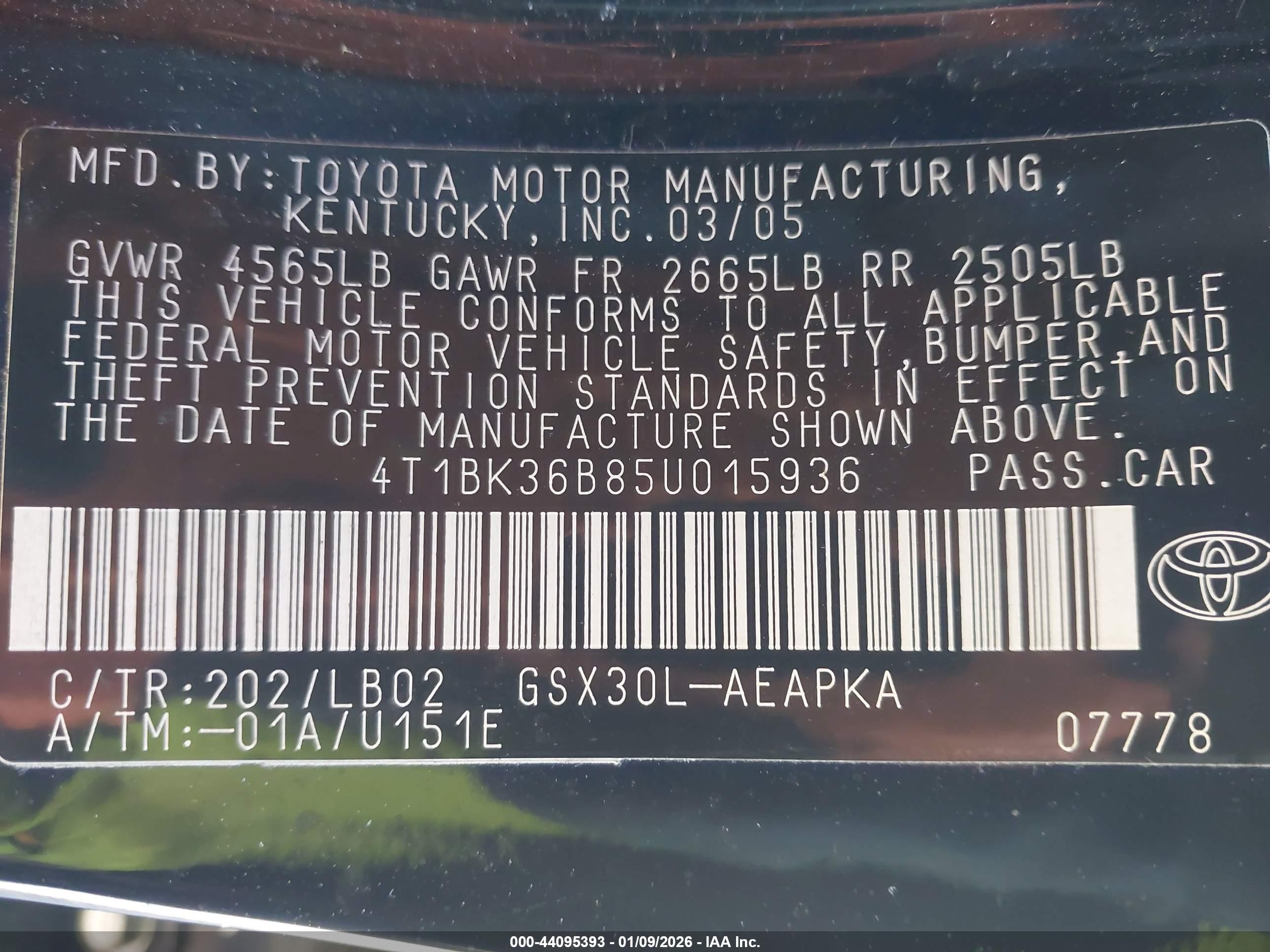 TOYOTA AVALON image 9