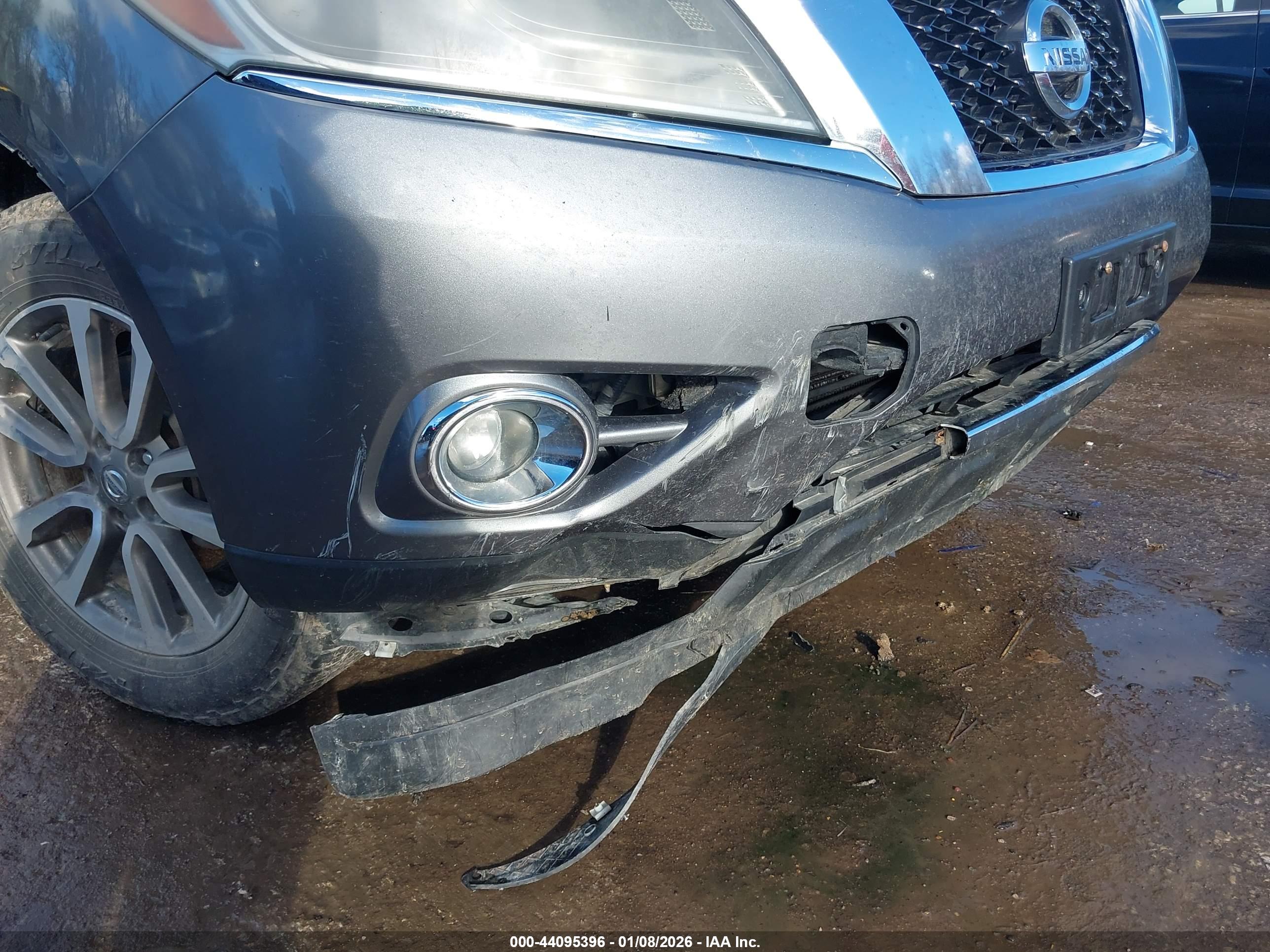 NISSAN PATHFINDER image 6