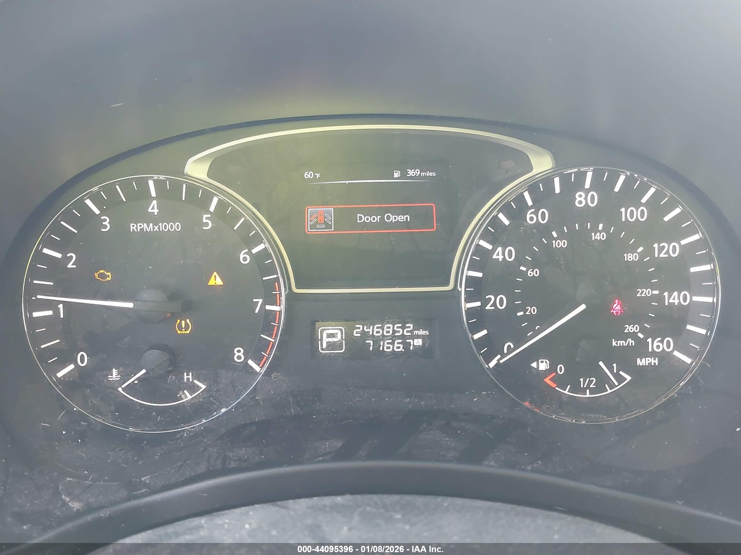 NISSAN PATHFINDER image 7