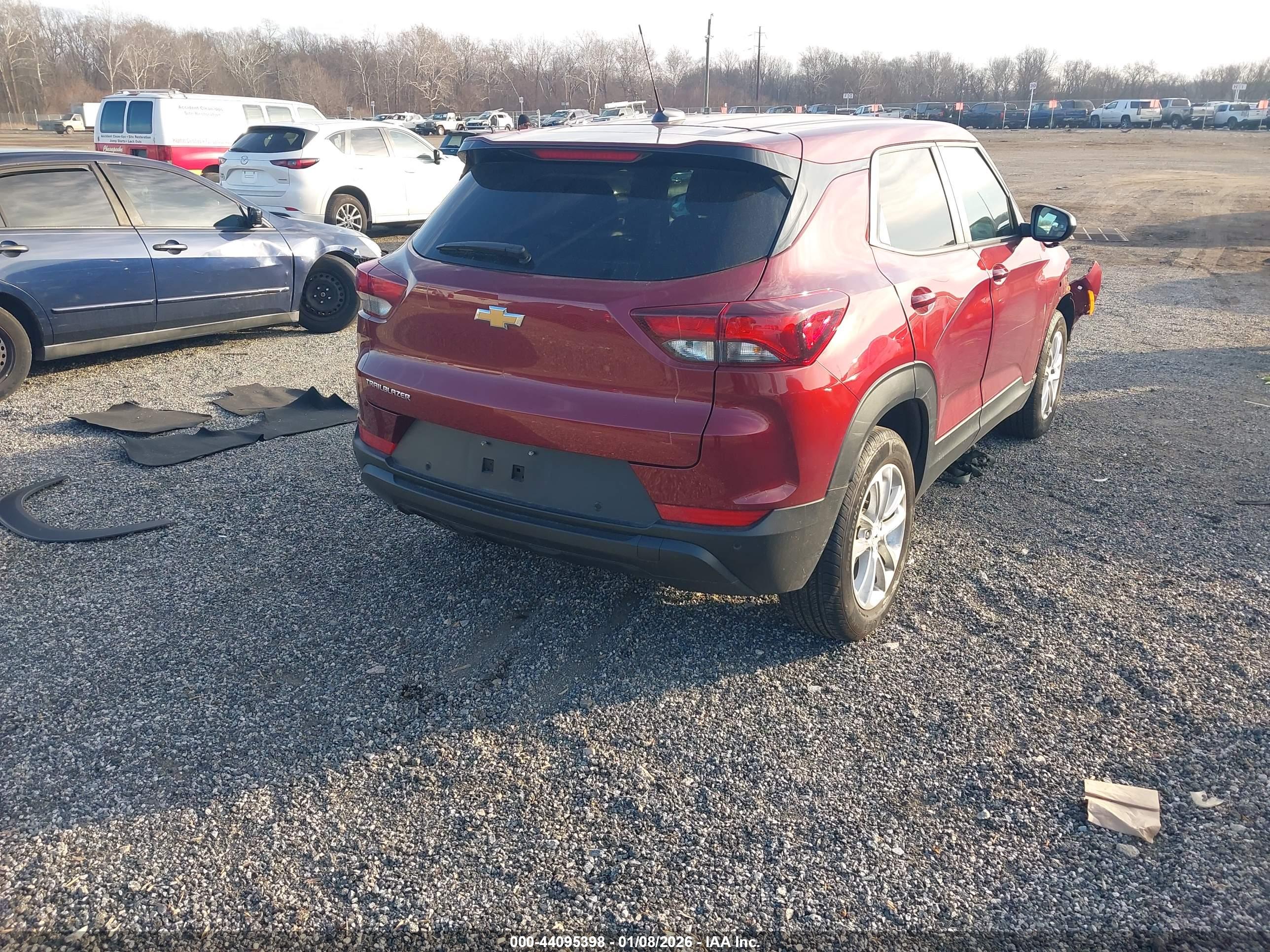 CHEVROLET TRAILBLAZER image 4