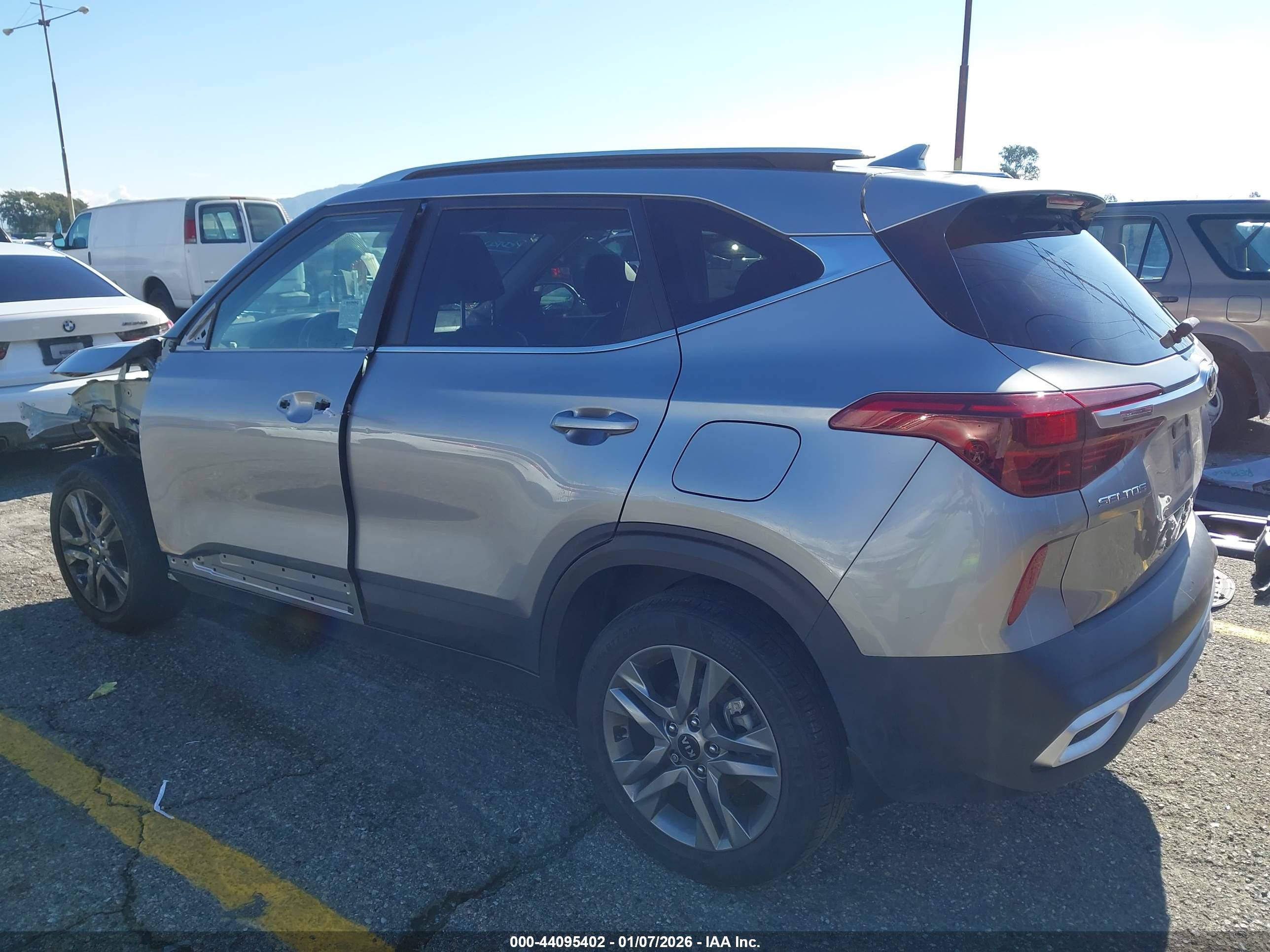 KIA SELTOS image 3