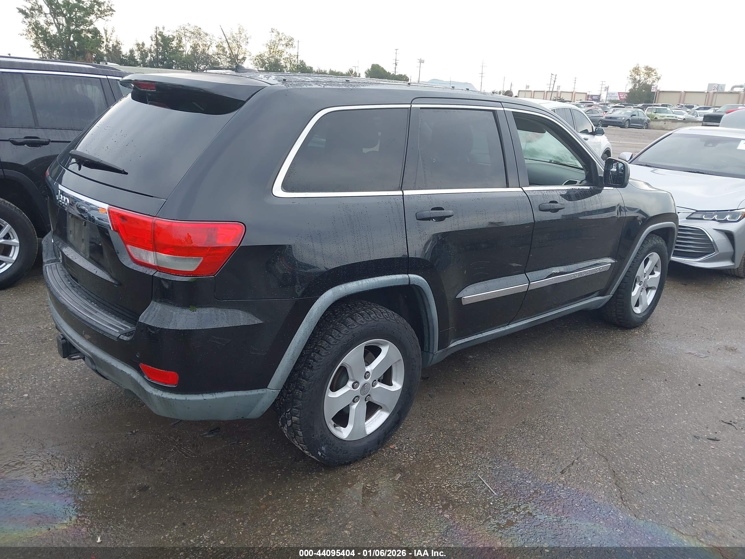 JEEP GRAND image 4