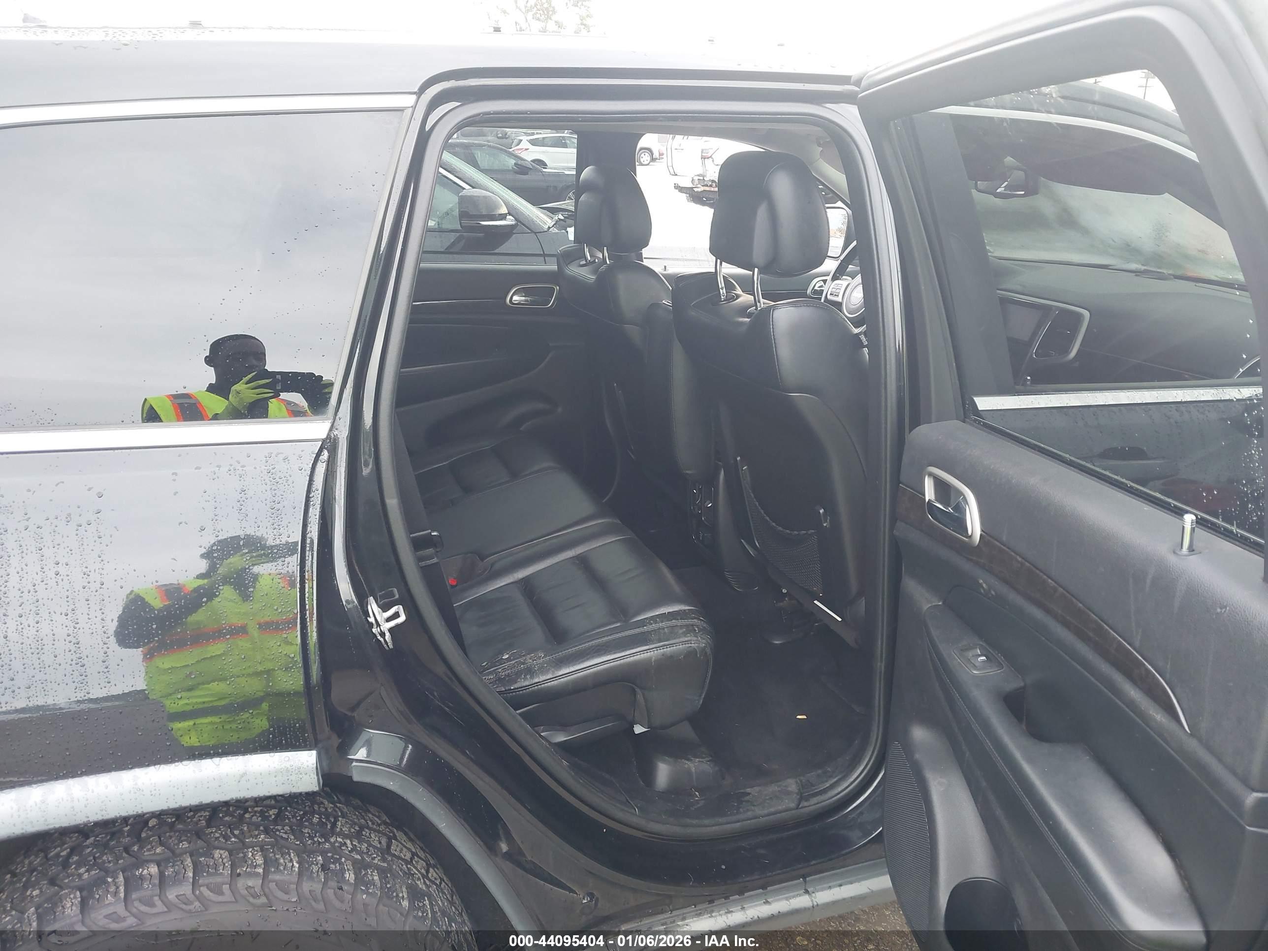 JEEP GRAND image 8