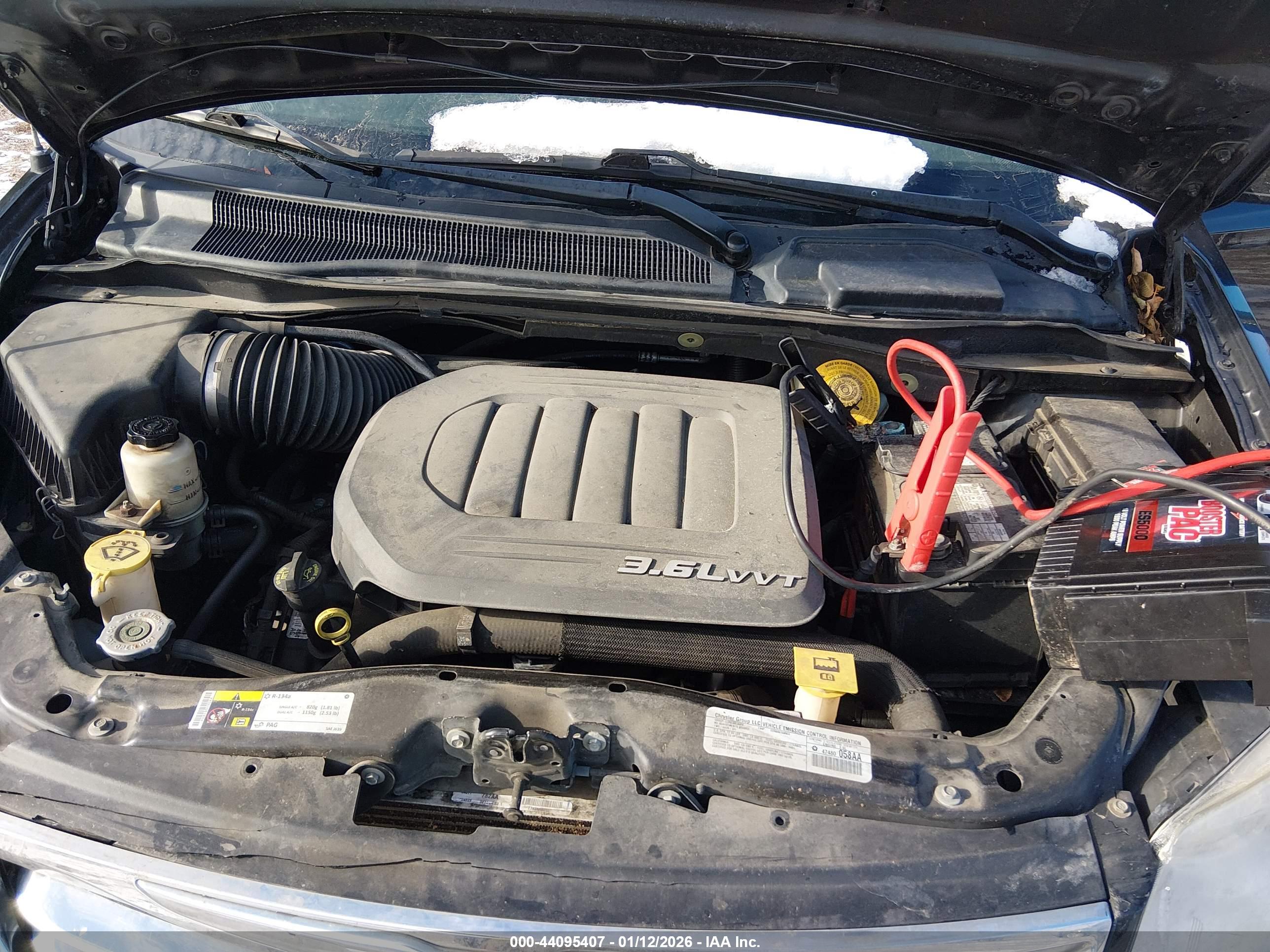 CHRYSLER TOWN image 10