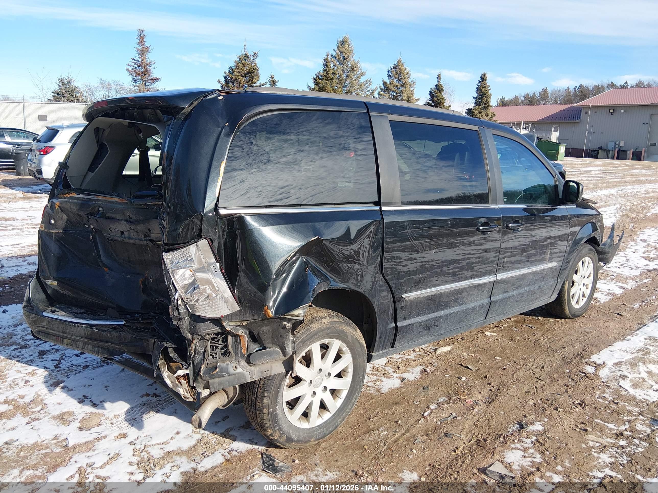 CHRYSLER TOWN image 4