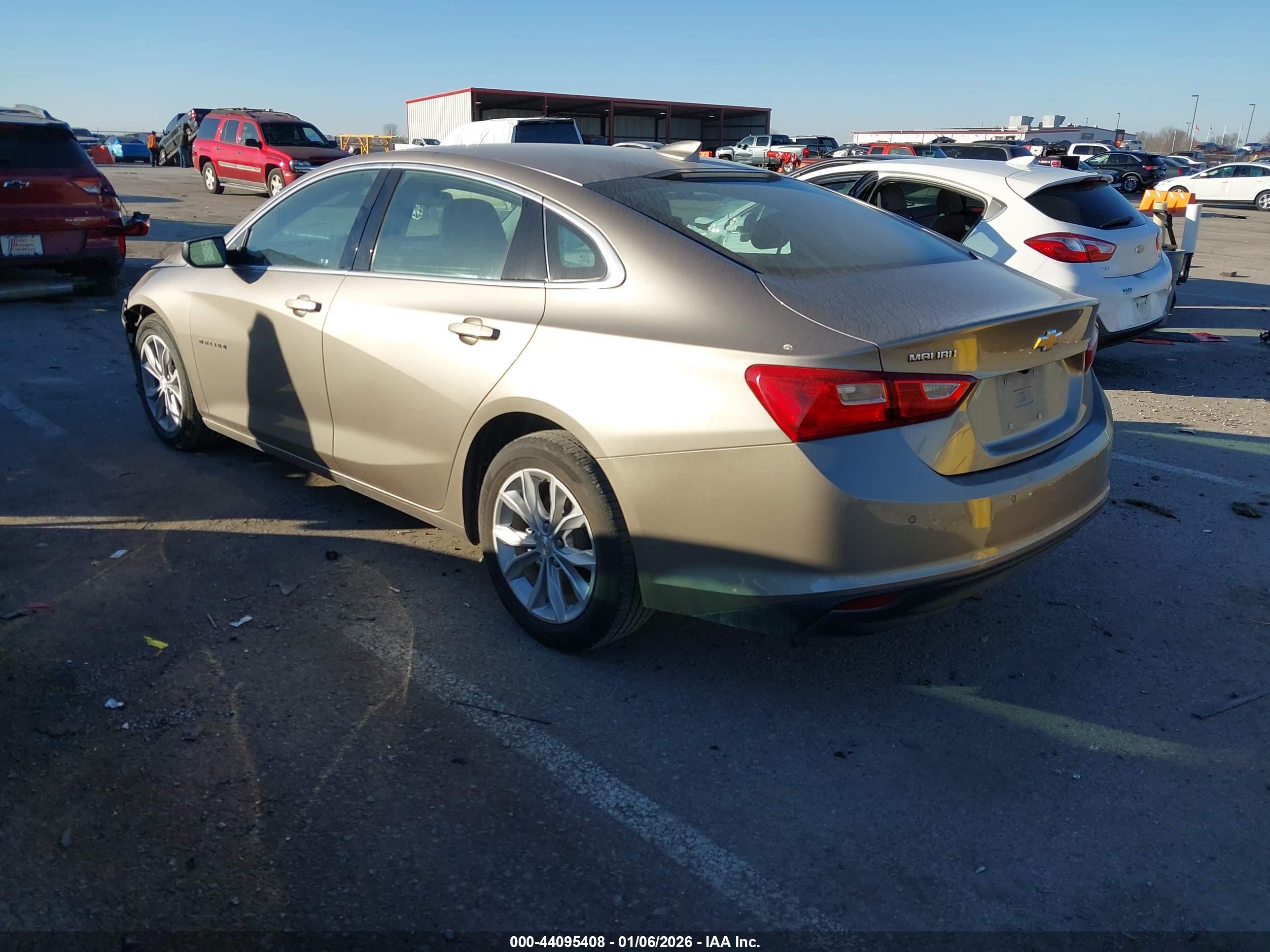 CHEVROLET MALIBU image 3