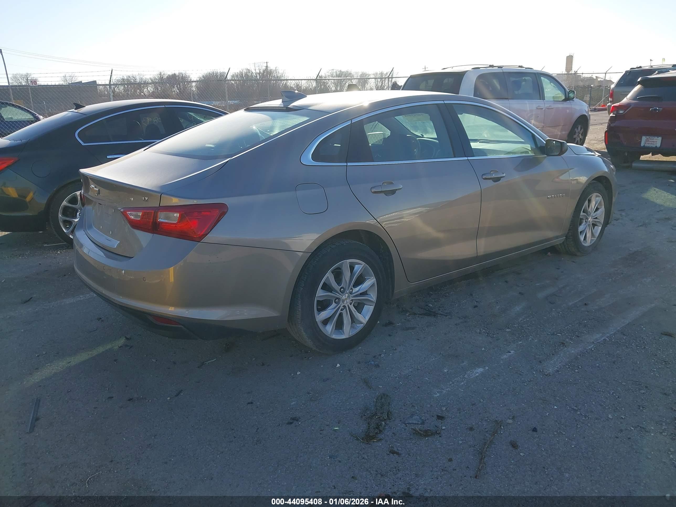 CHEVROLET MALIBU image 4