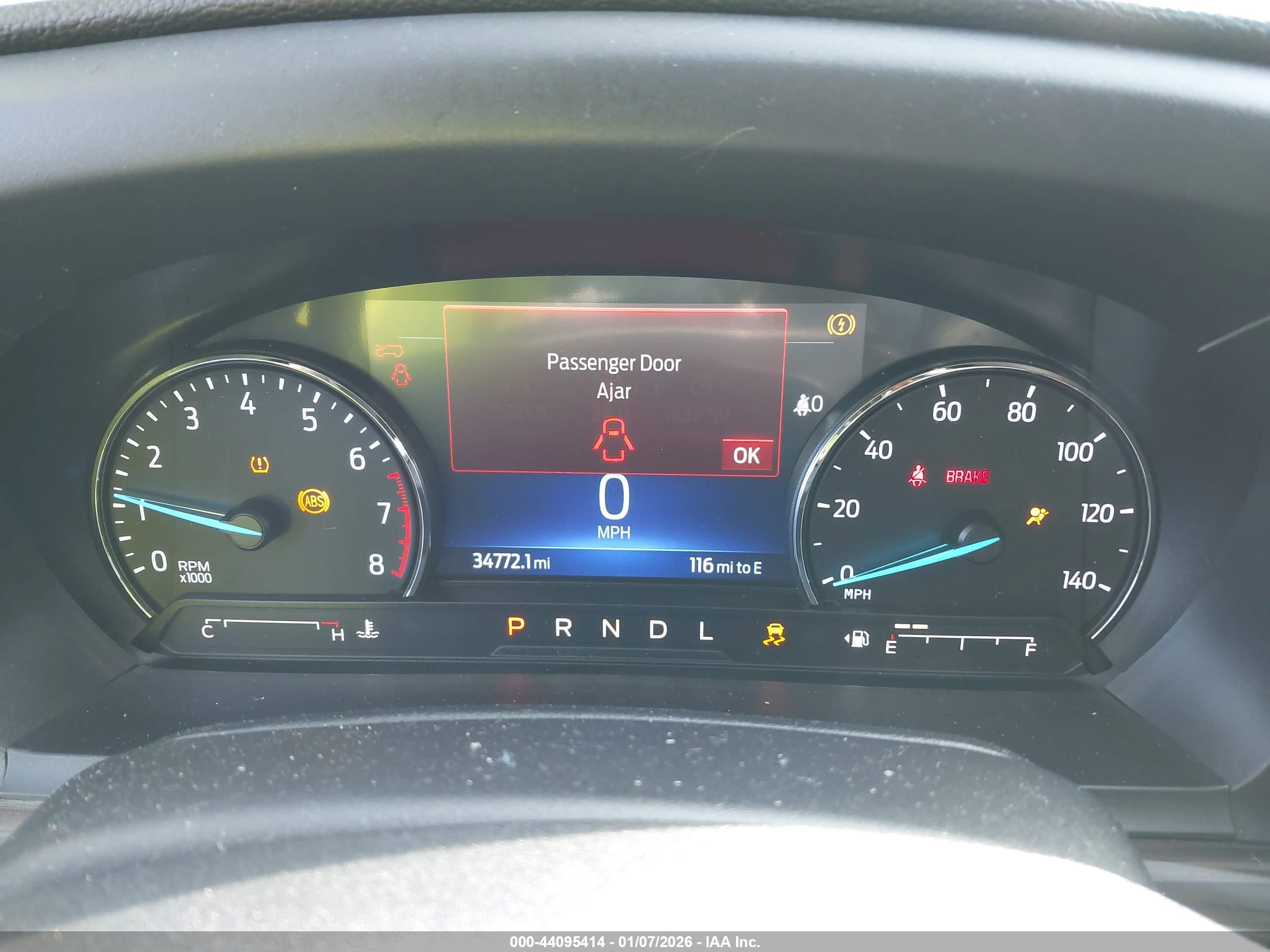 FORD EXPLORER image 7