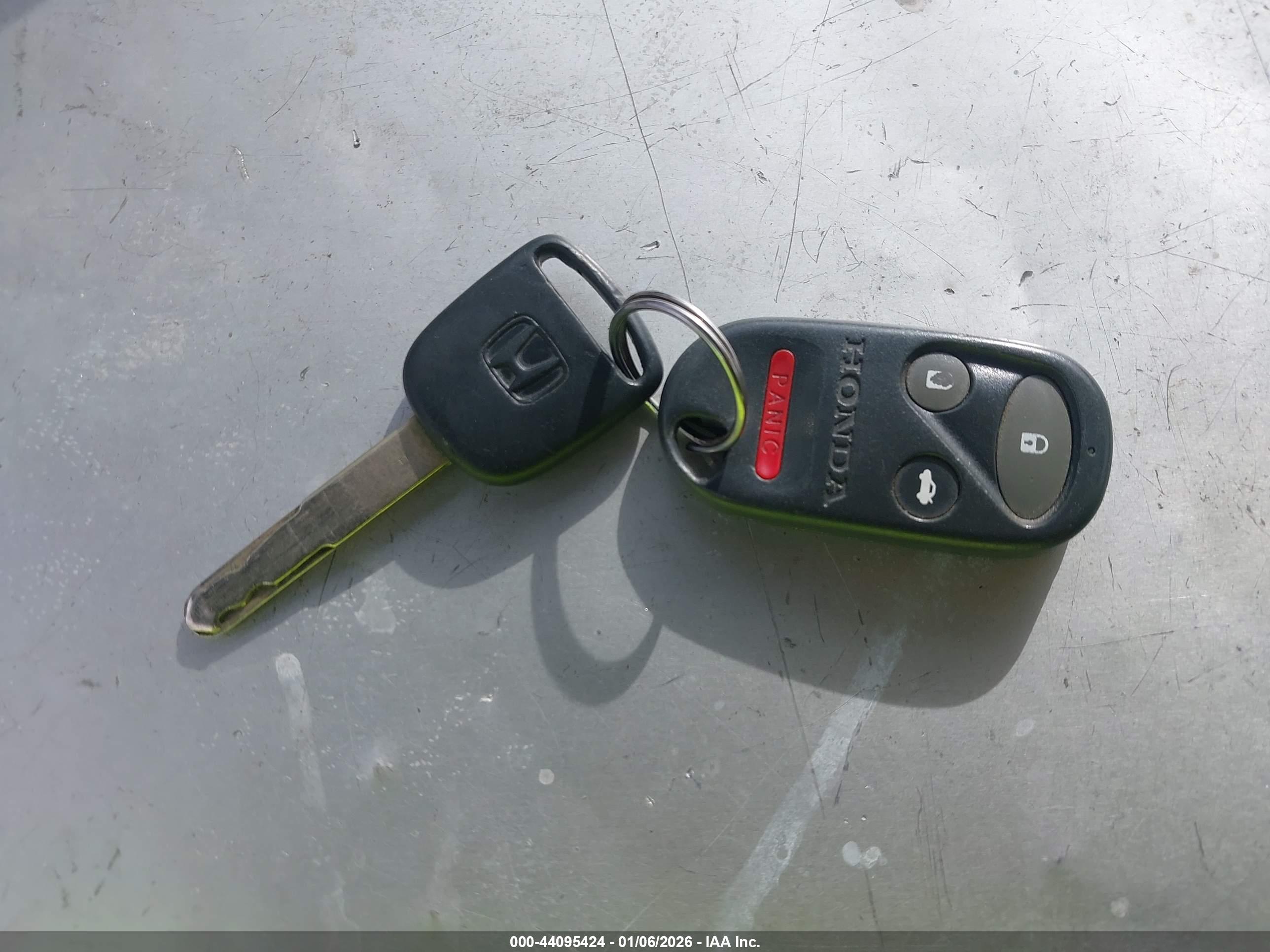 HONDA CR-V image 11