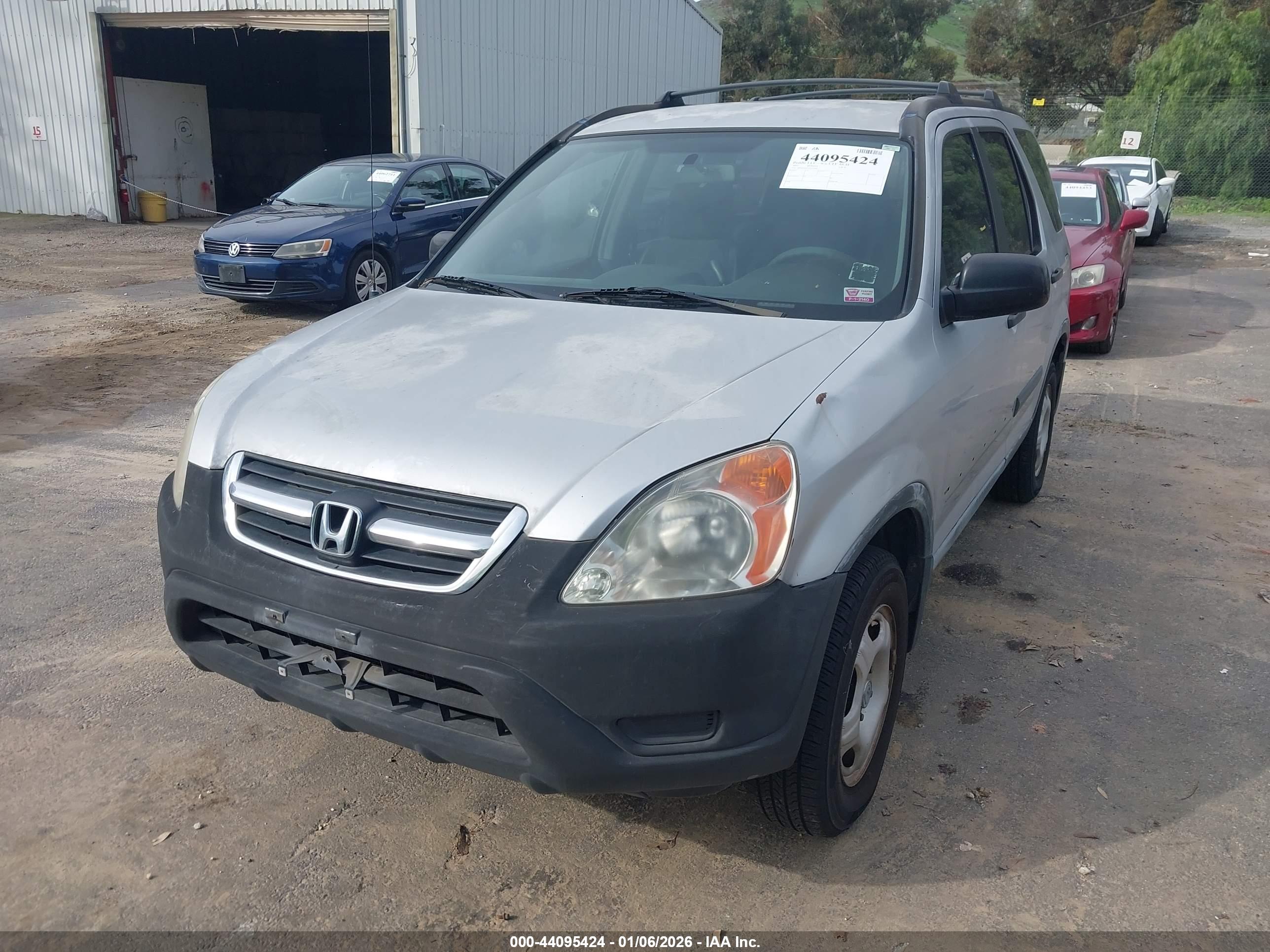 HONDA CR-V image 2