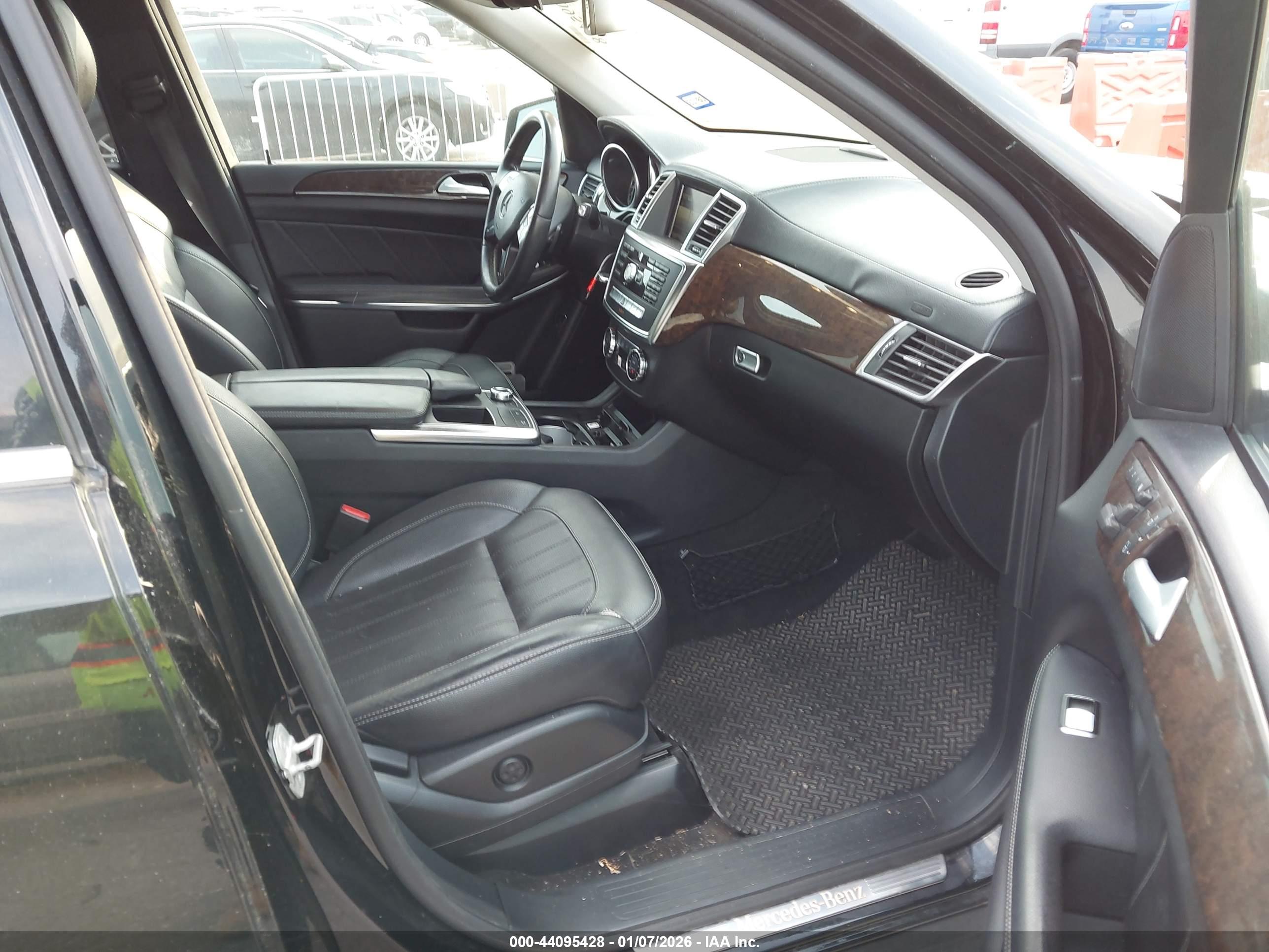 MERCEDES-BENZ GL image 5